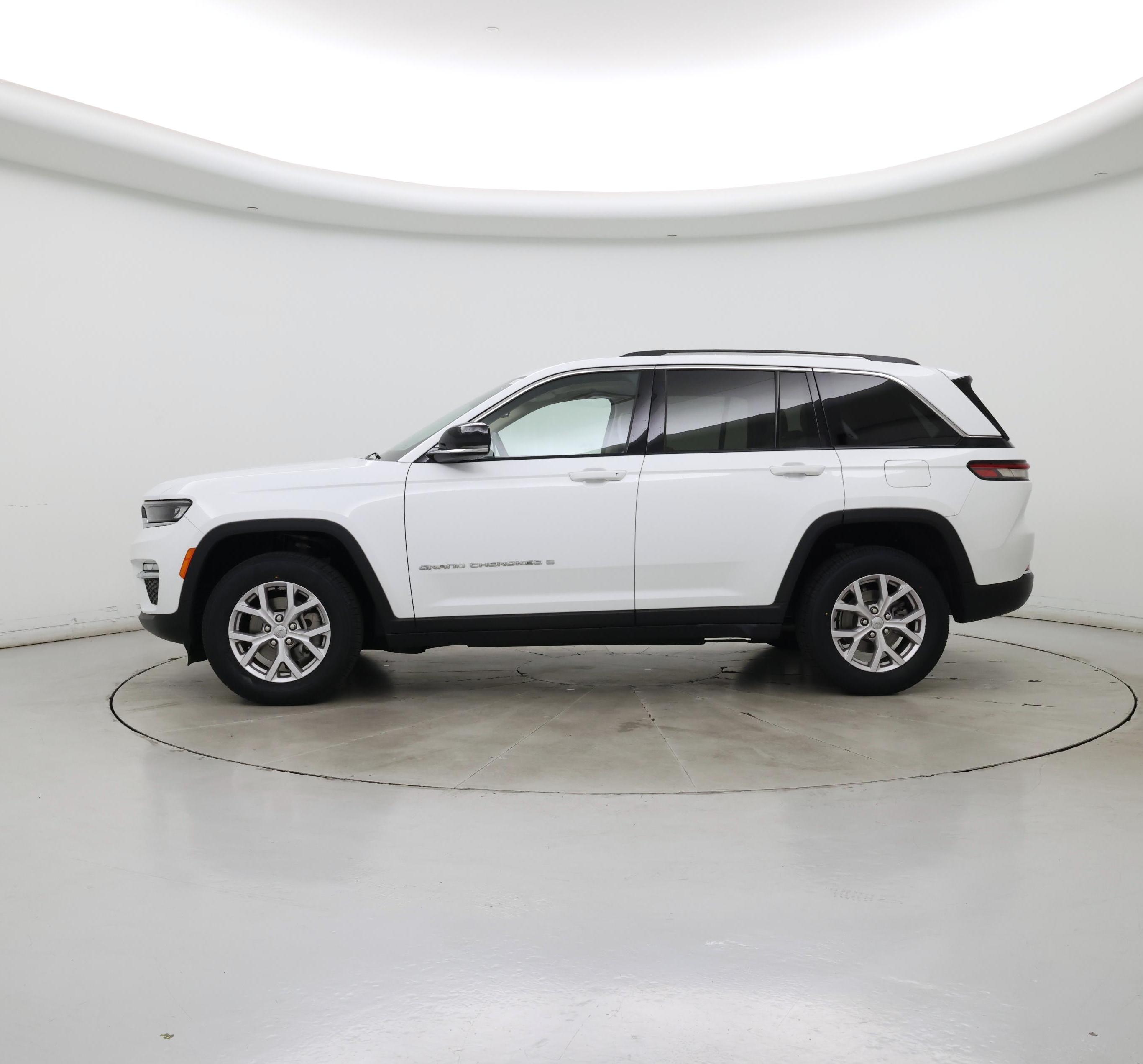 Thumbnail: 2022 Jeep Grand Cherokee - 3