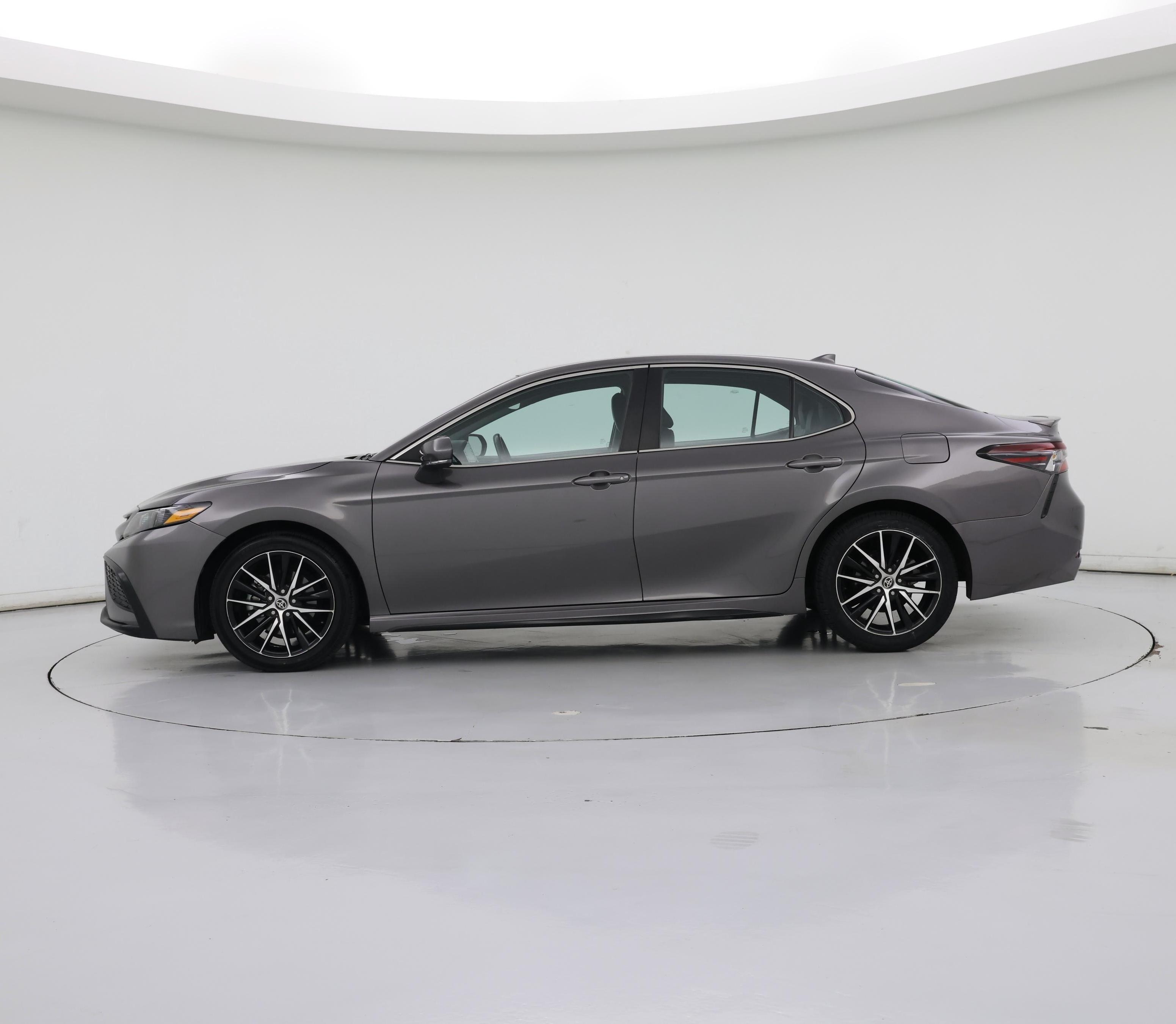 Thumbnail: 2023 Toyota Camry - 3