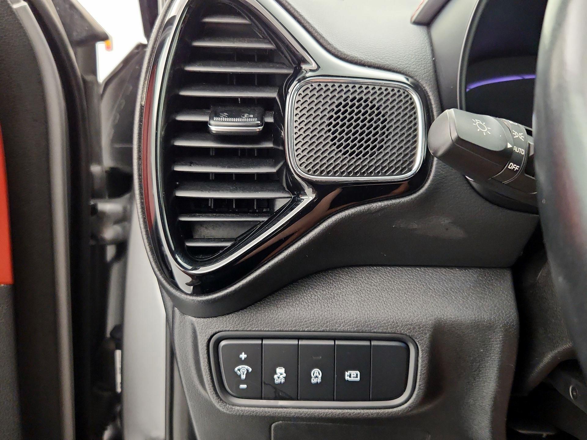 Thumbnail: 2023 Kia Soul - 13