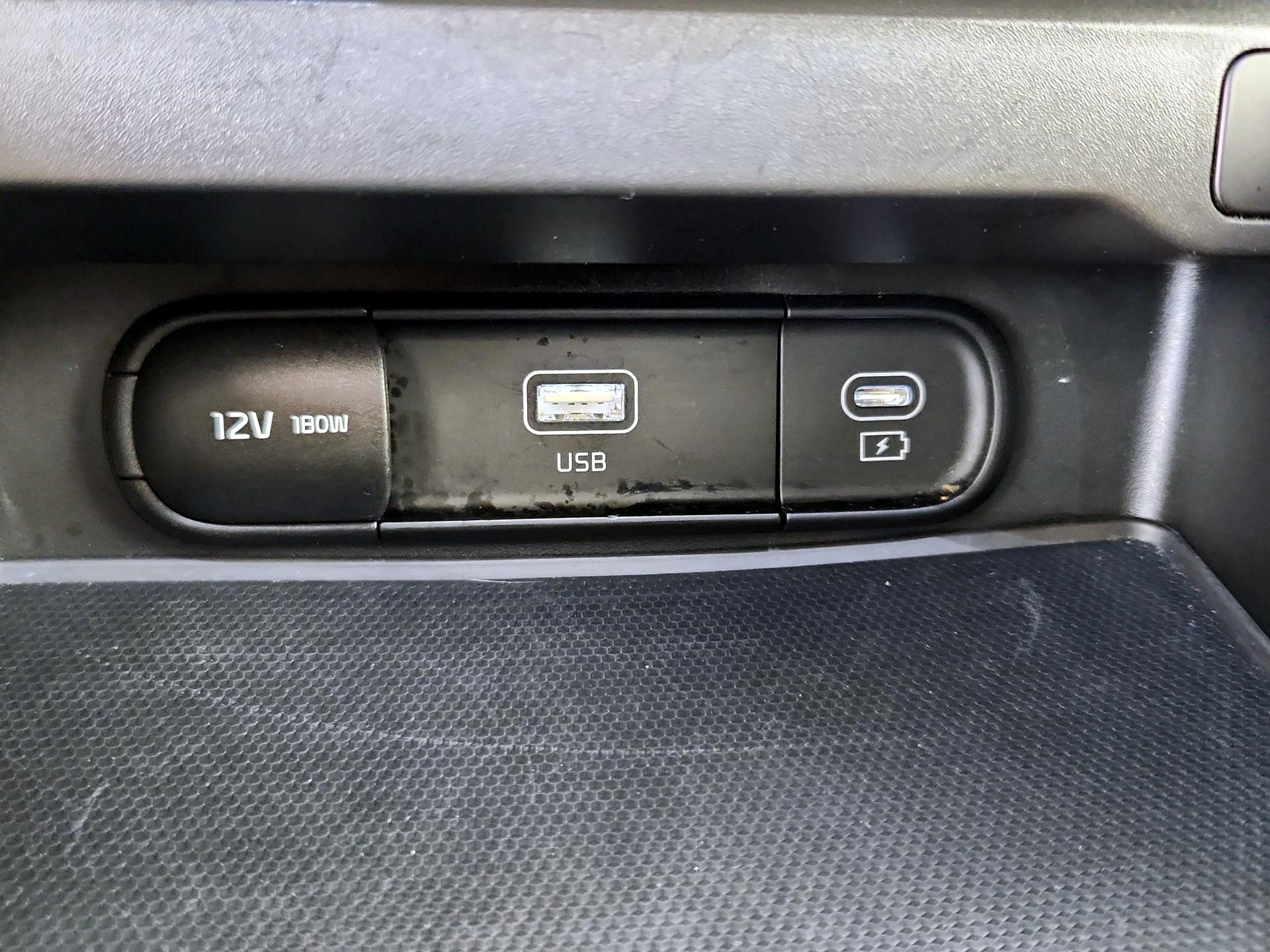 Thumbnail: 2023 Kia Soul - 19