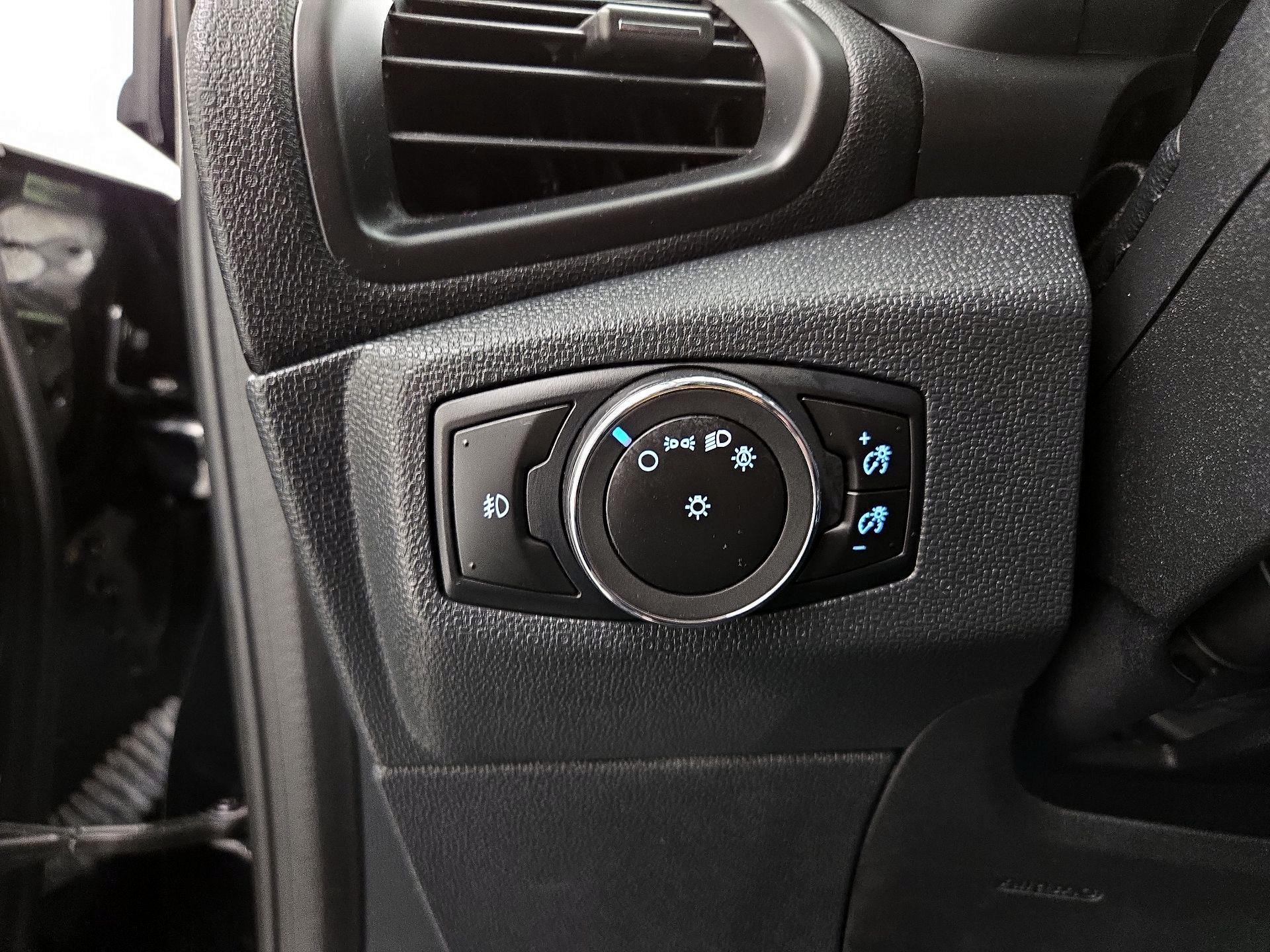 Thumbnail: 2020 Ford EcoSport - 13