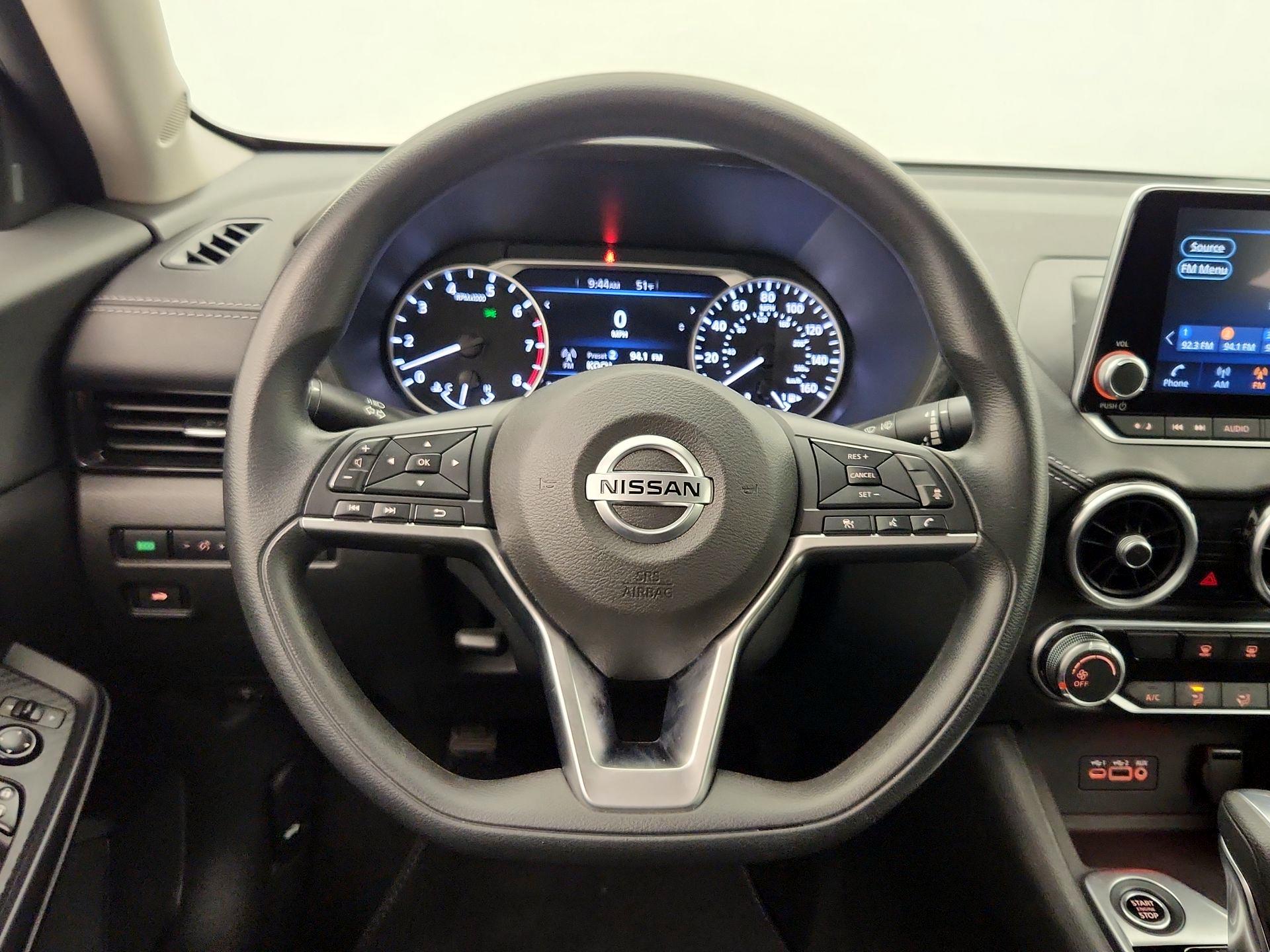 Thumbnail: 2023 Nissan Sentra - 10