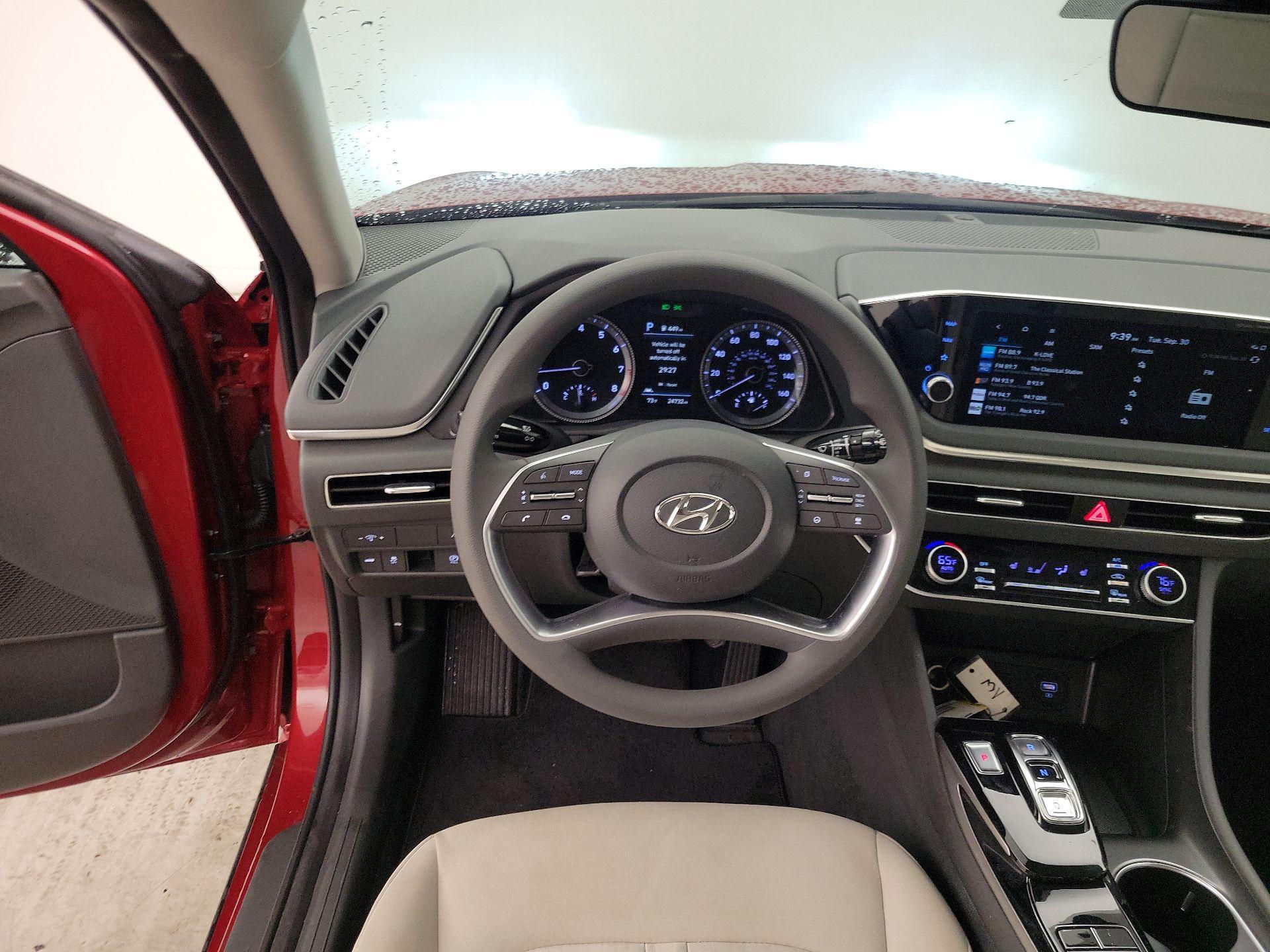 Thumbnail: 2023 Hyundai Sonata - 10