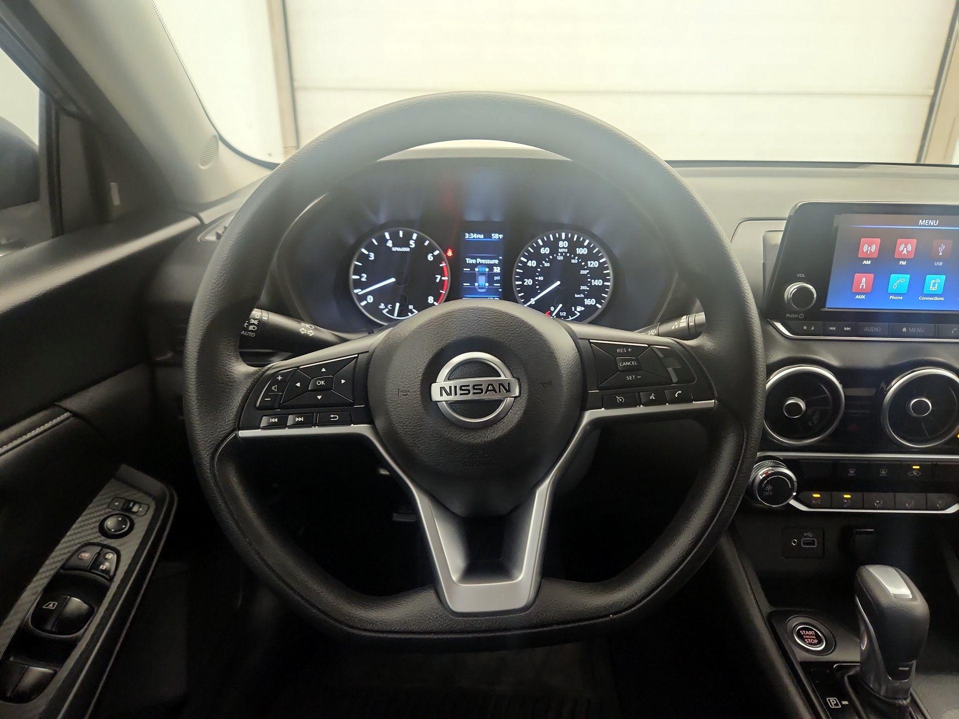 Thumbnail: 2023 Nissan Sentra - 10