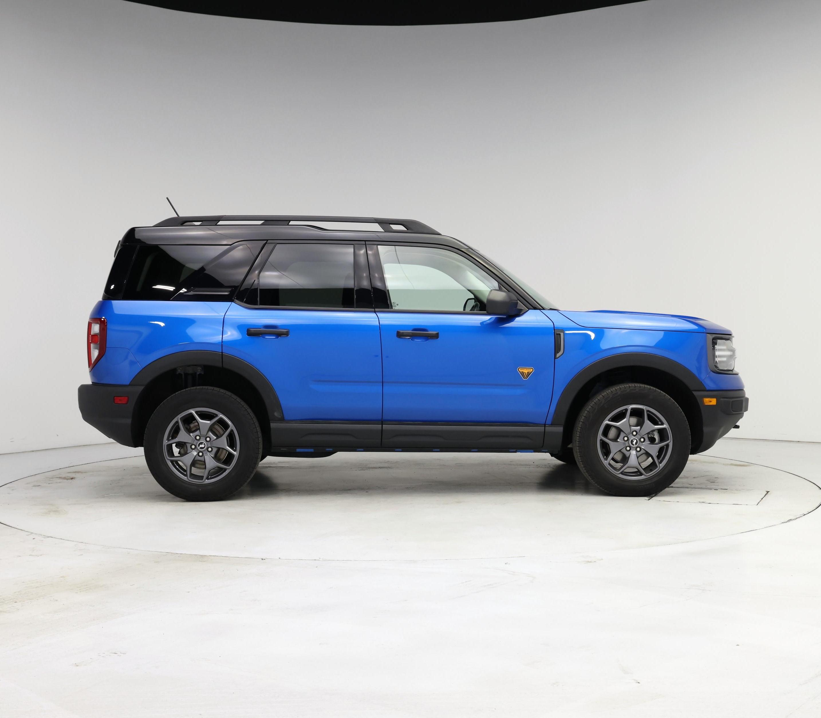 Thumbnail: 2022 Ford Bronco Sport - 7