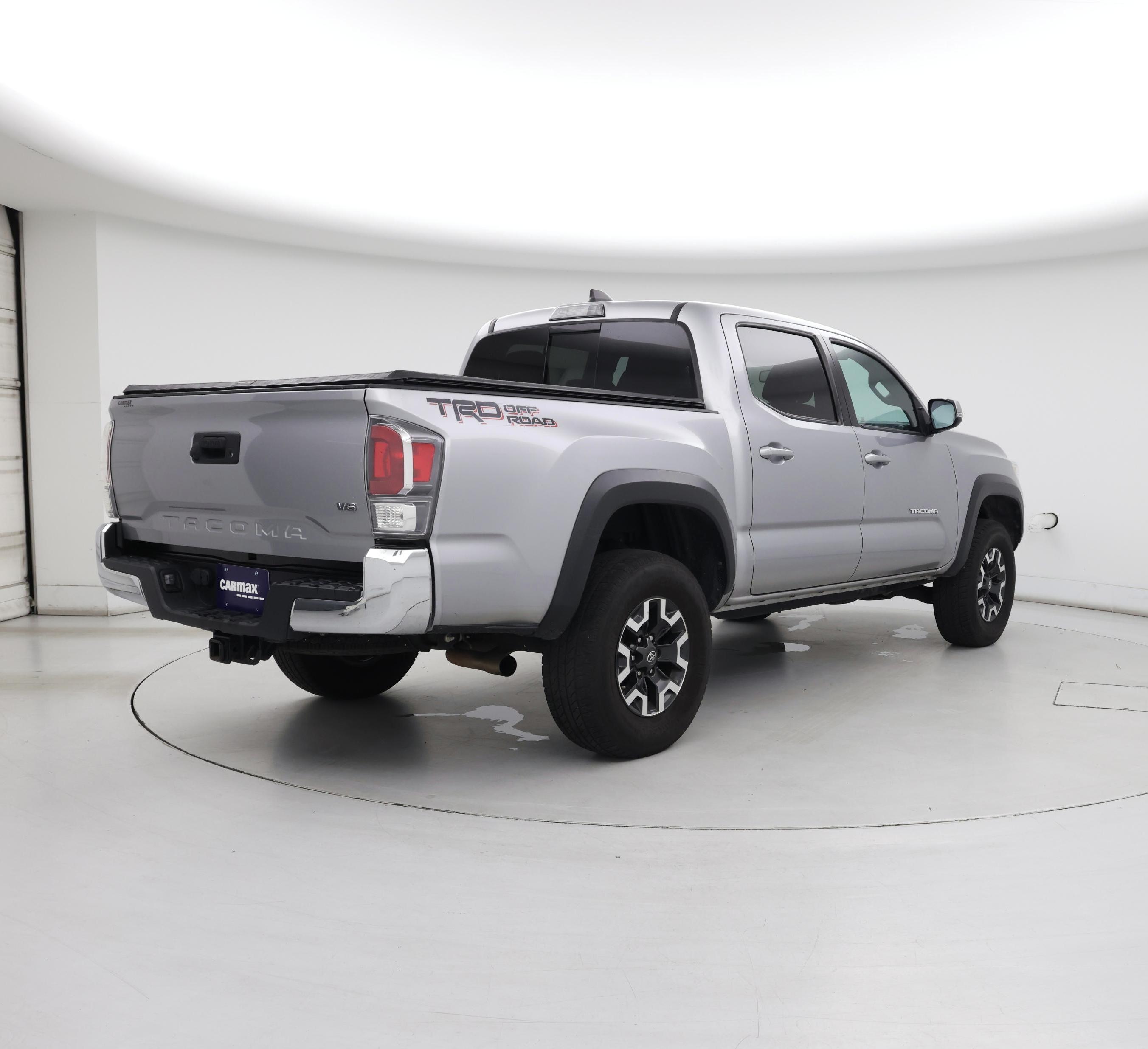 Thumbnail: 2020 Toyota Tacoma - 8