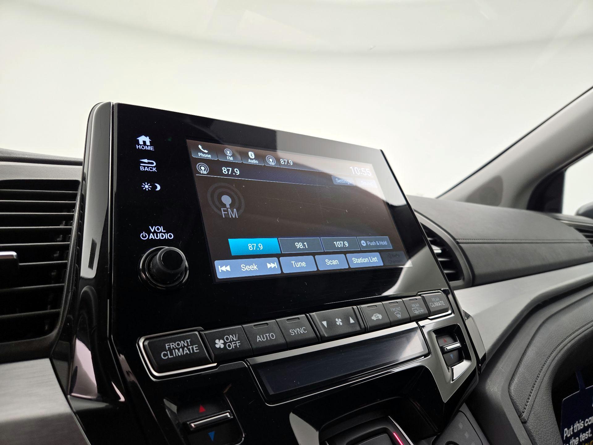 Thumbnail: 2021 Honda Odyssey - 15