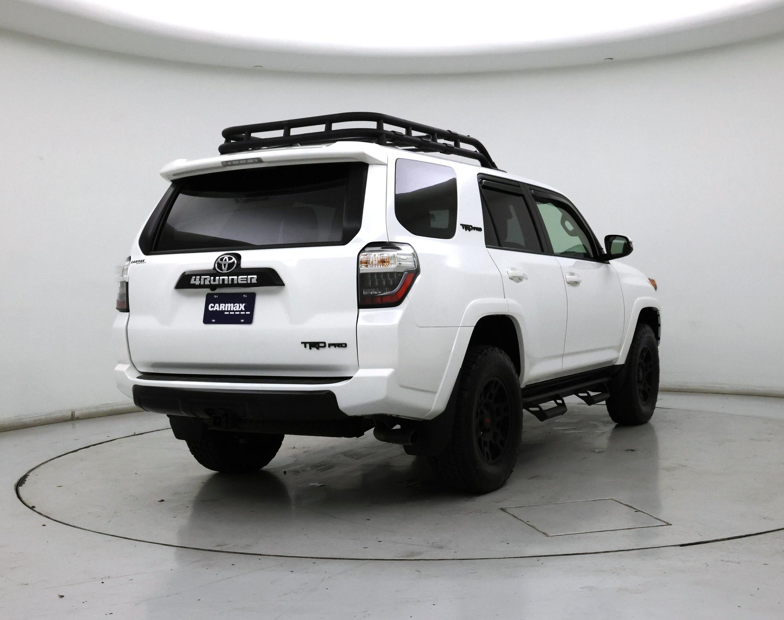 Thumbnail: 2024 Toyota 4Runner - 8
