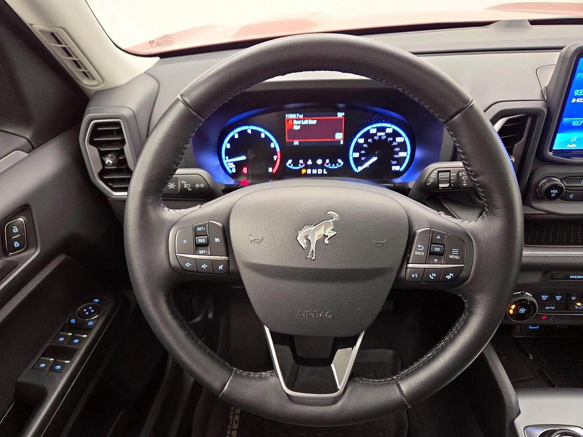 Thumbnail: 2022 Ford Bronco Sport - 10