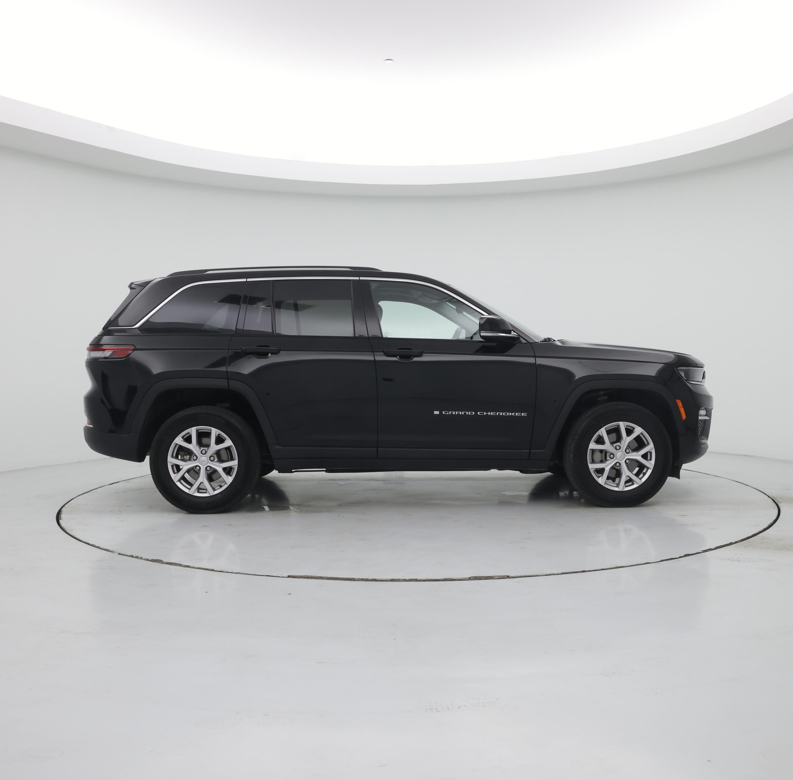 Thumbnail: 2022 Jeep Grand Cherokee - 7
