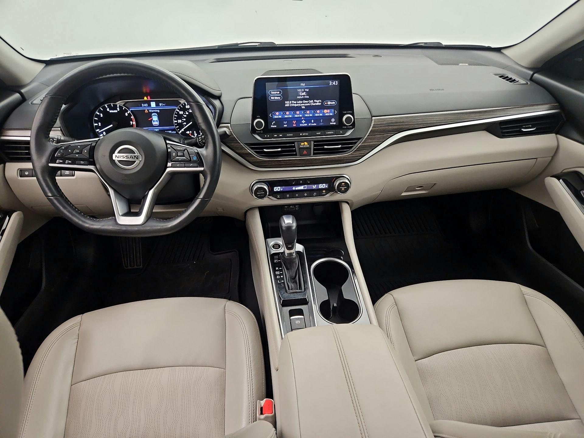 Thumbnail: 2021 Nissan Altima - 9