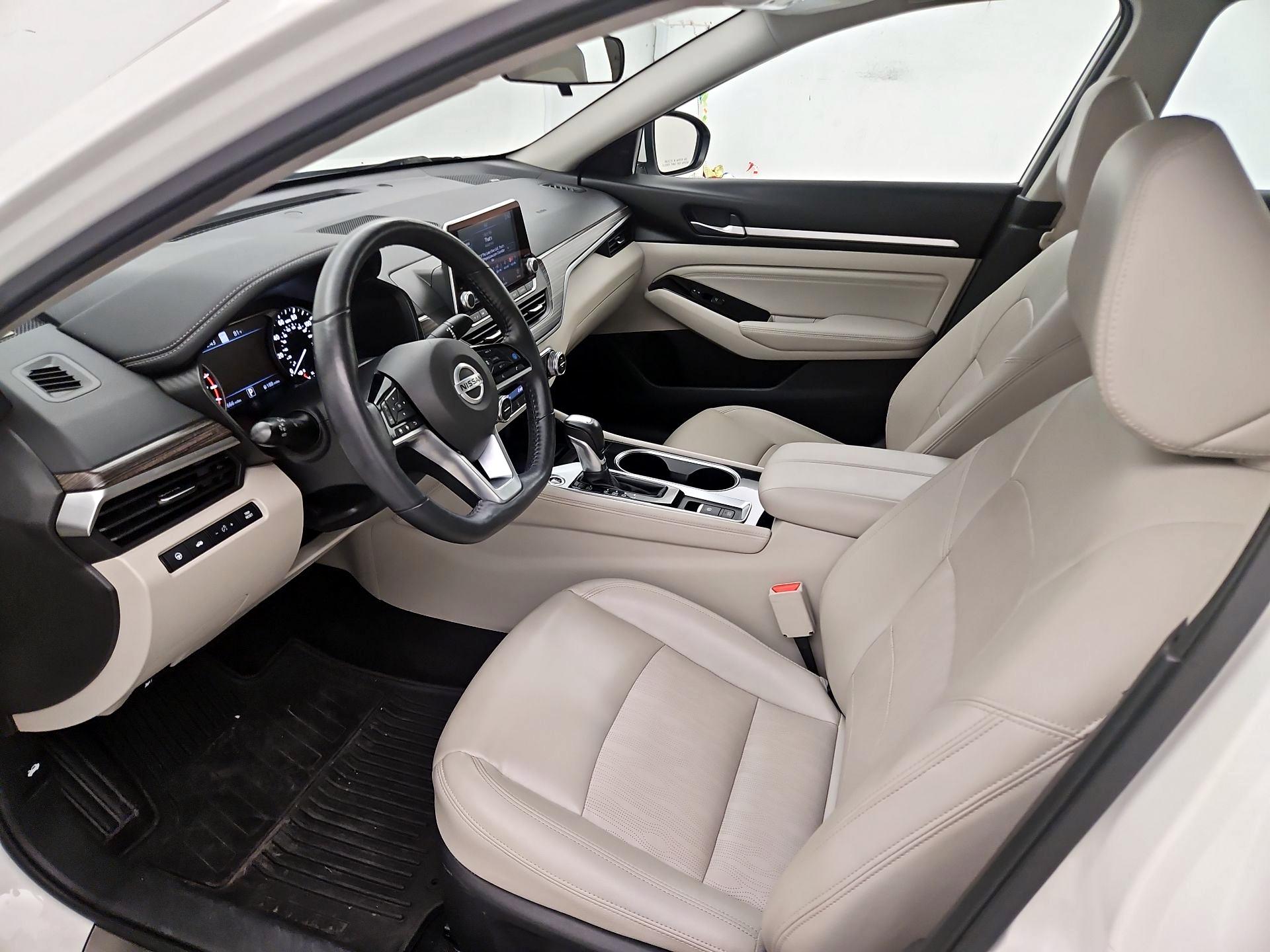Thumbnail: 2021 Nissan Altima - 11