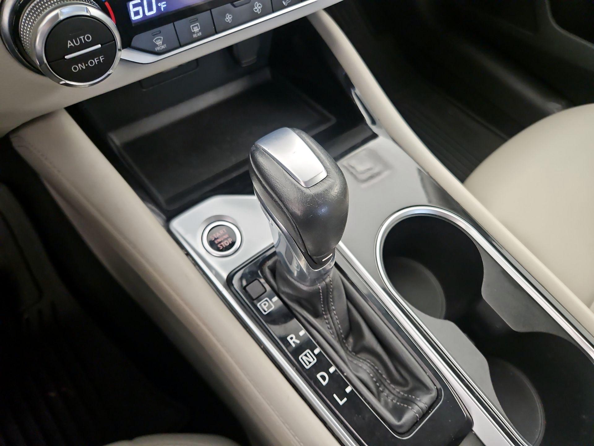 Thumbnail: 2021 Nissan Altima - 17