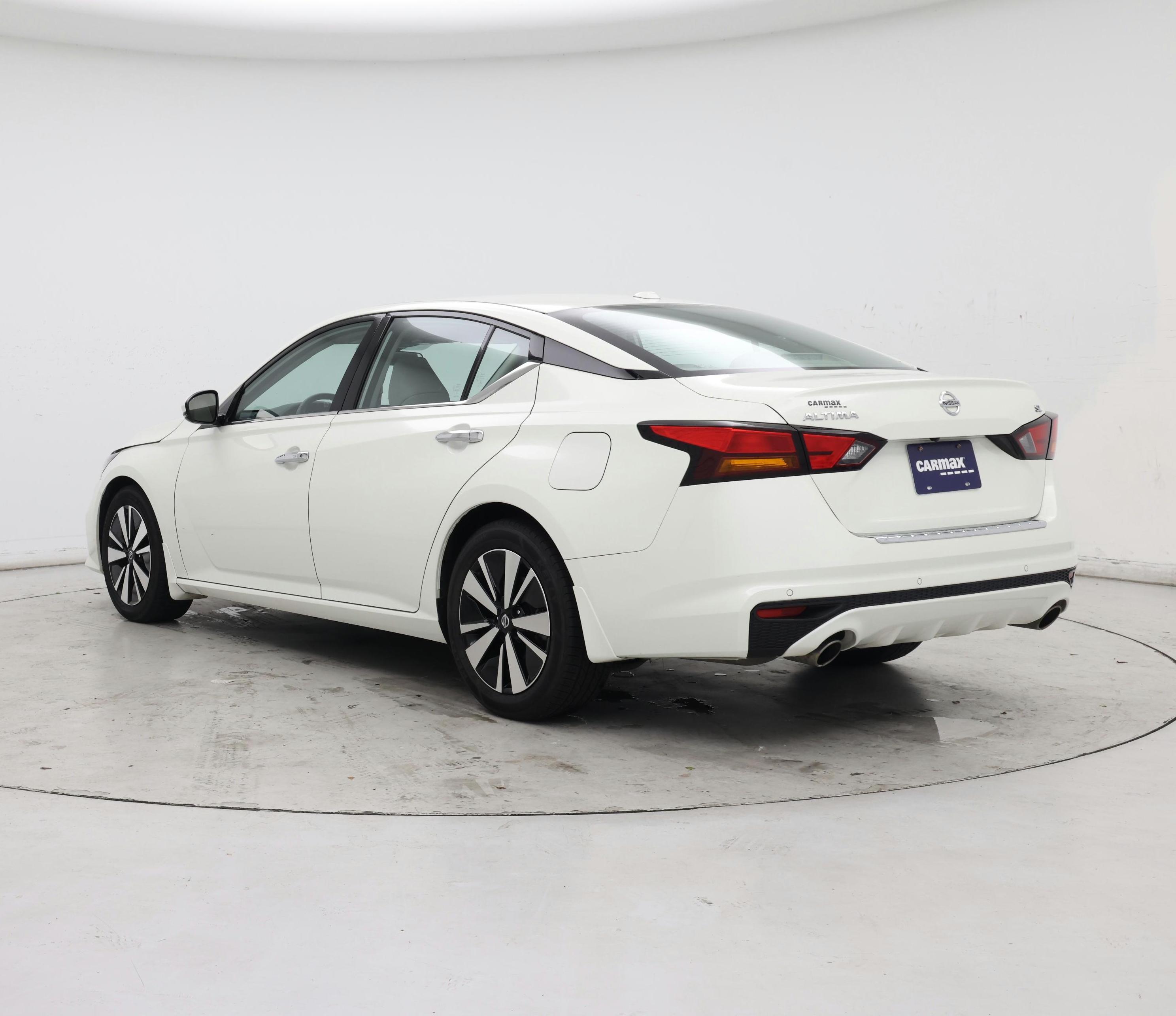 Thumbnail: 2021 Nissan Altima - 2