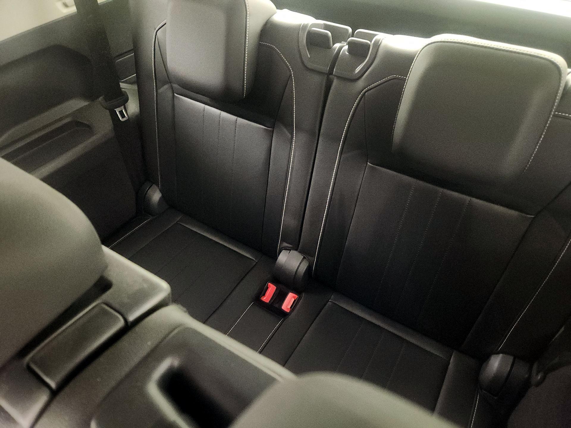 Thumbnail: 2022 Volkswagen Tiguan - 20