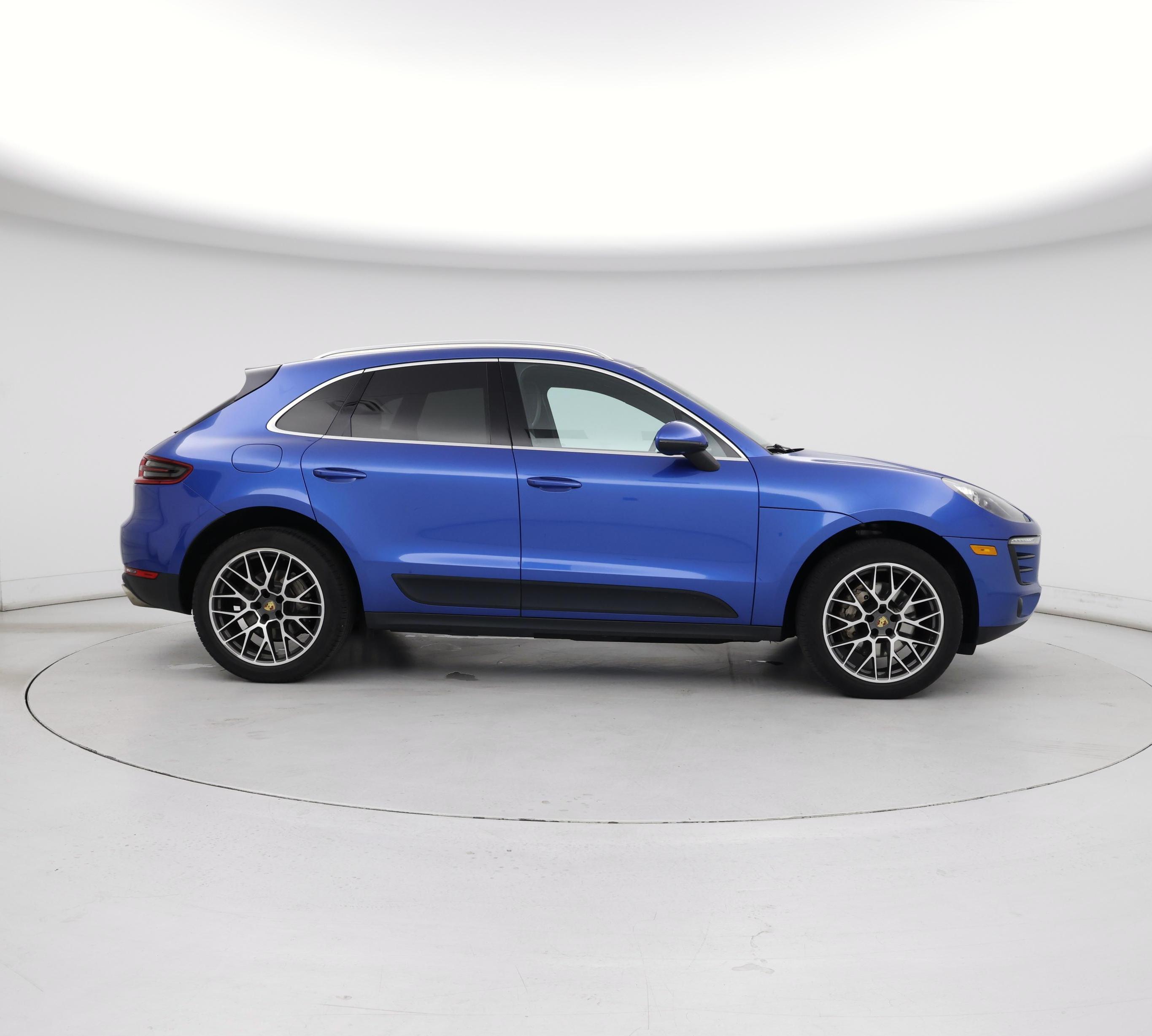 Thumbnail: 2017 Porsche Macan - 7