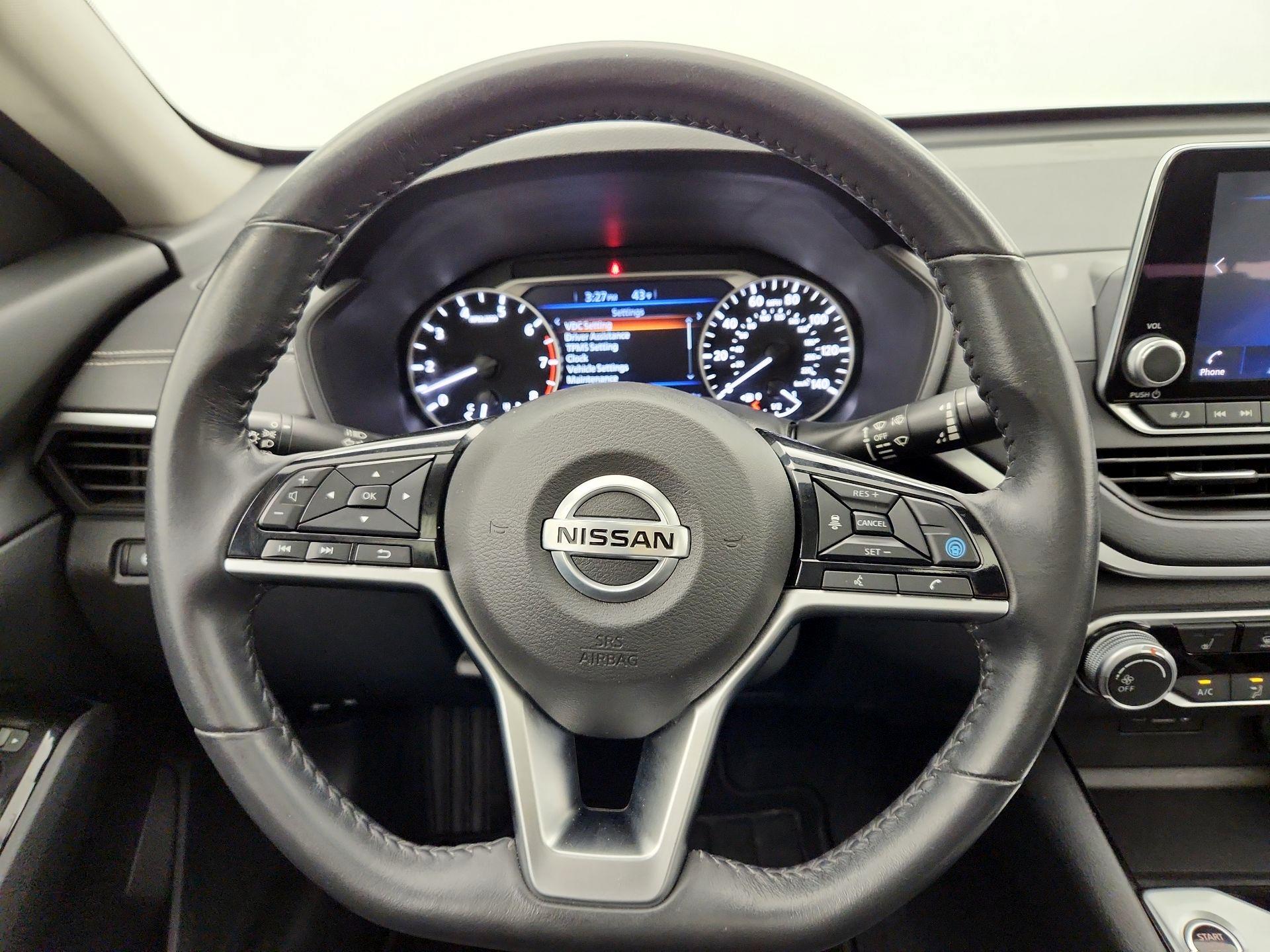 Thumbnail: 2022 Nissan Altima - 10