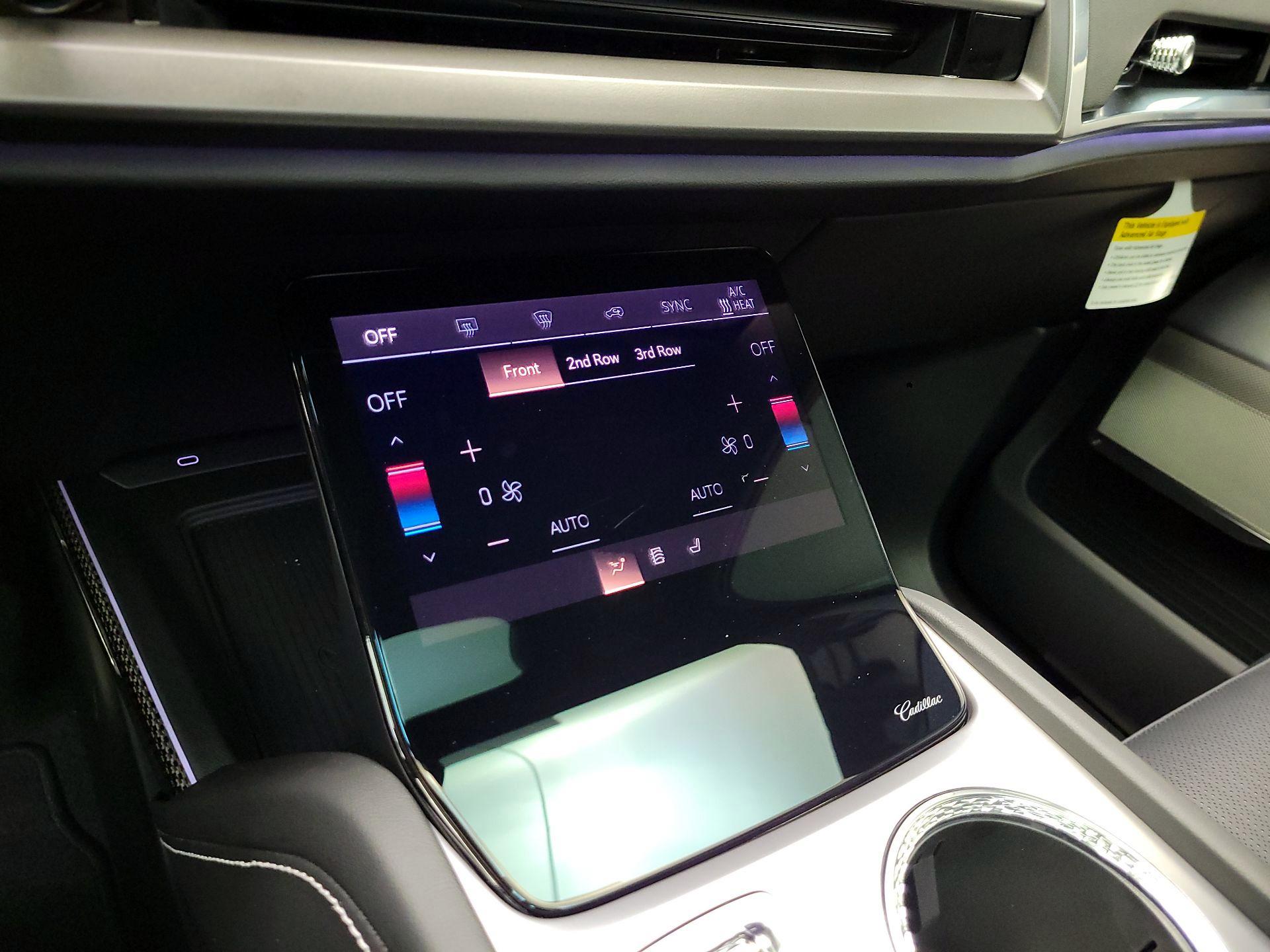 Thumbnail: 2026 Cadillac Vistiq - 17