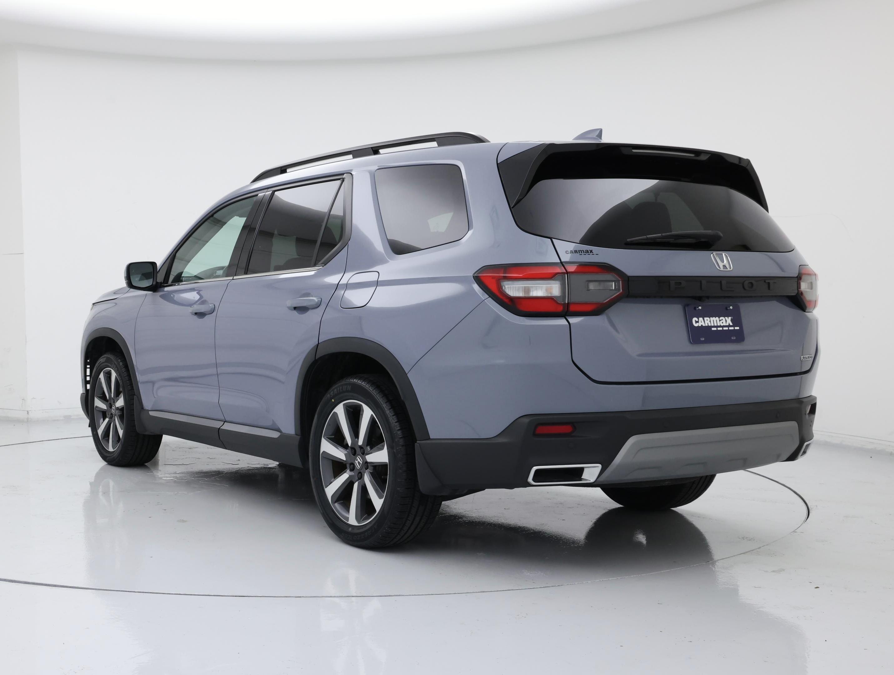 Thumbnail: 2023 Honda Pilot - 2
