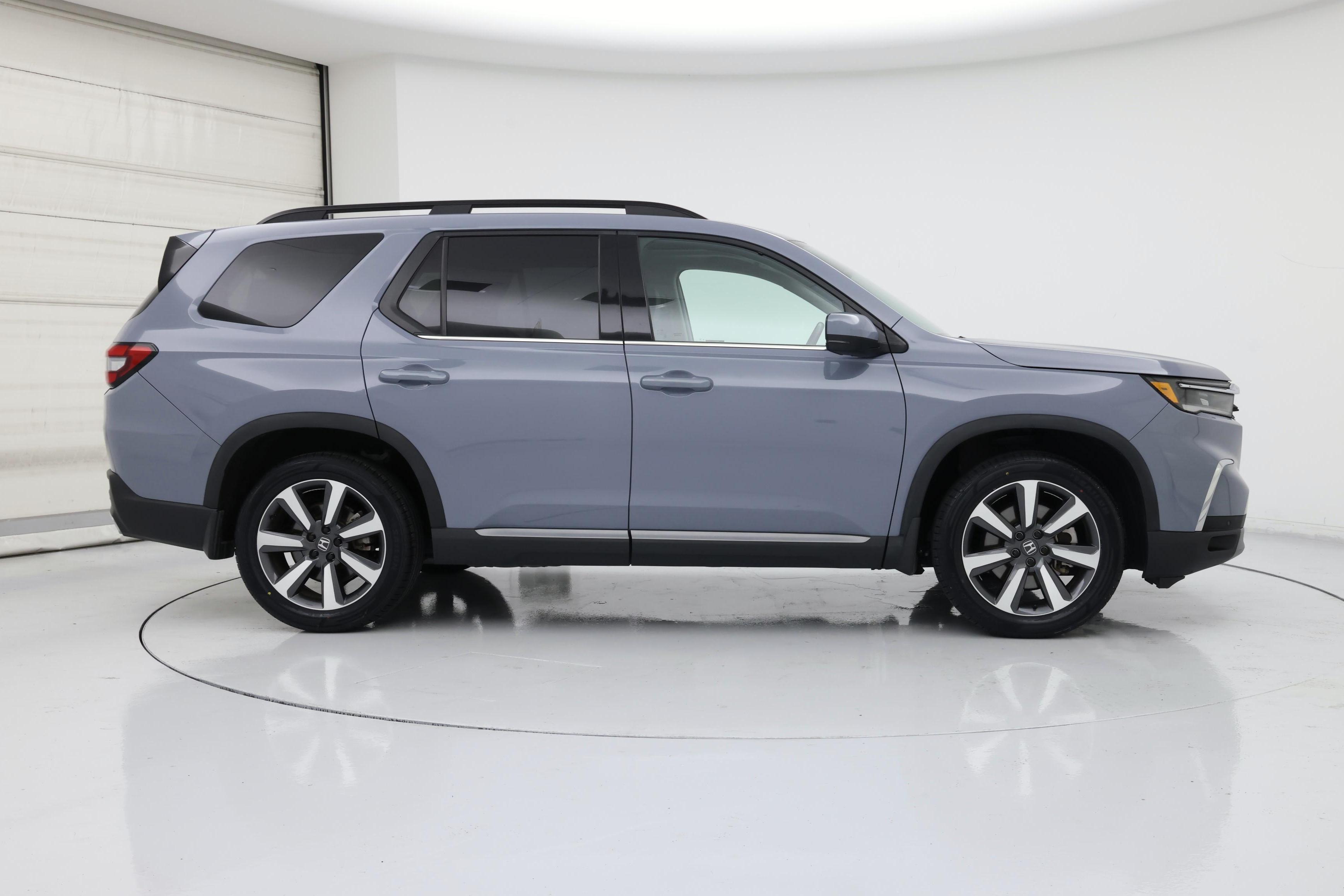 Thumbnail: 2023 Honda Pilot - 7