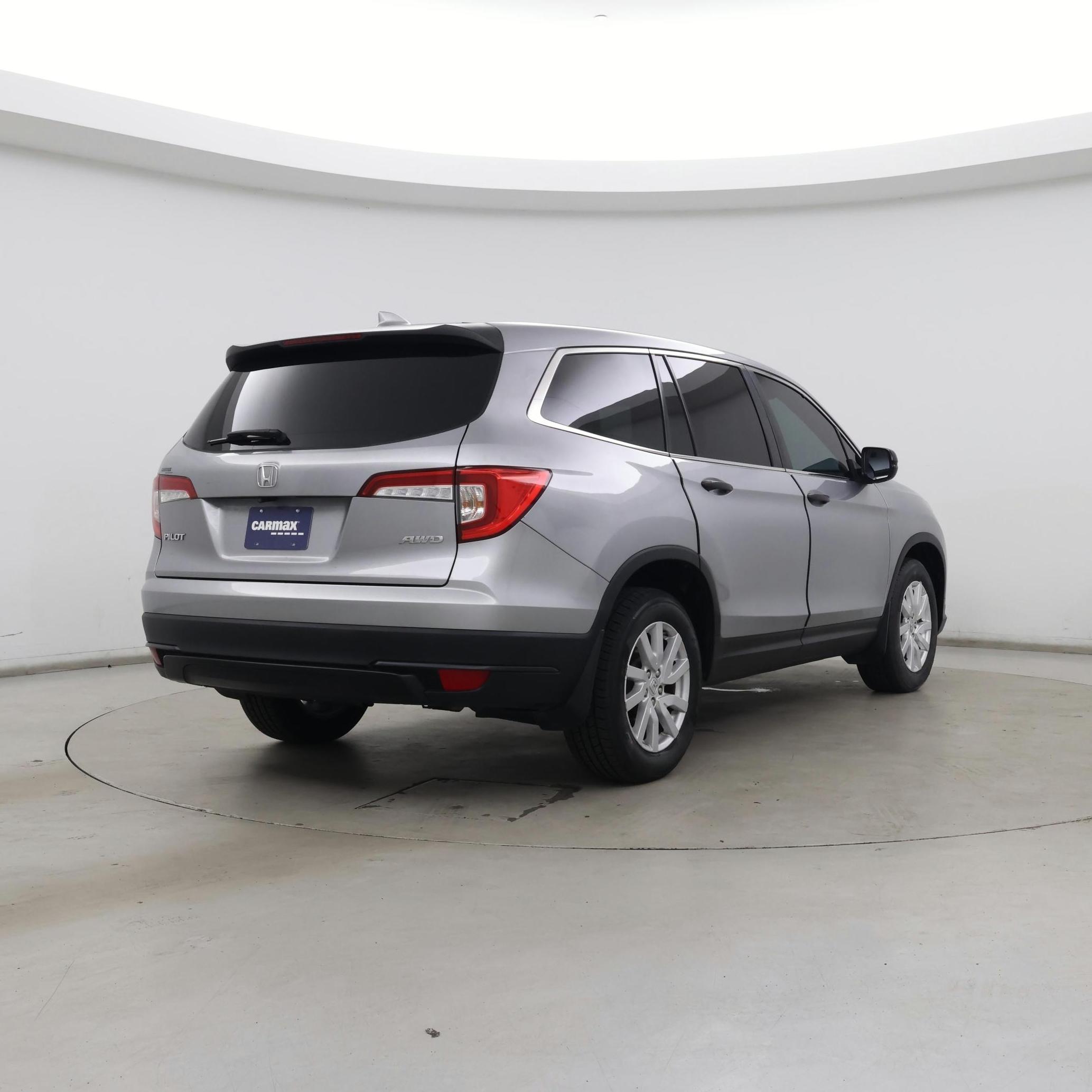 Thumbnail: 2019 Honda Pilot - 8