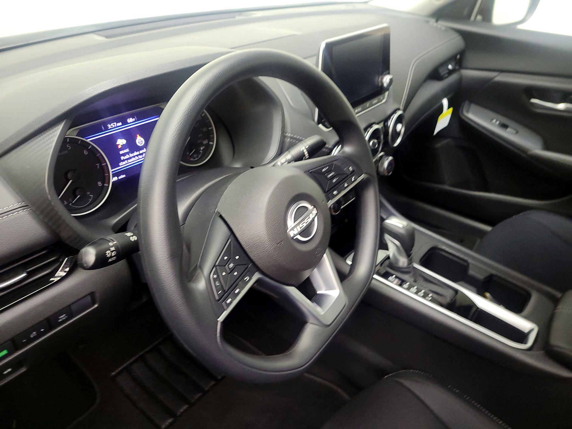 Thumbnail: 2025 Nissan Sentra - 9