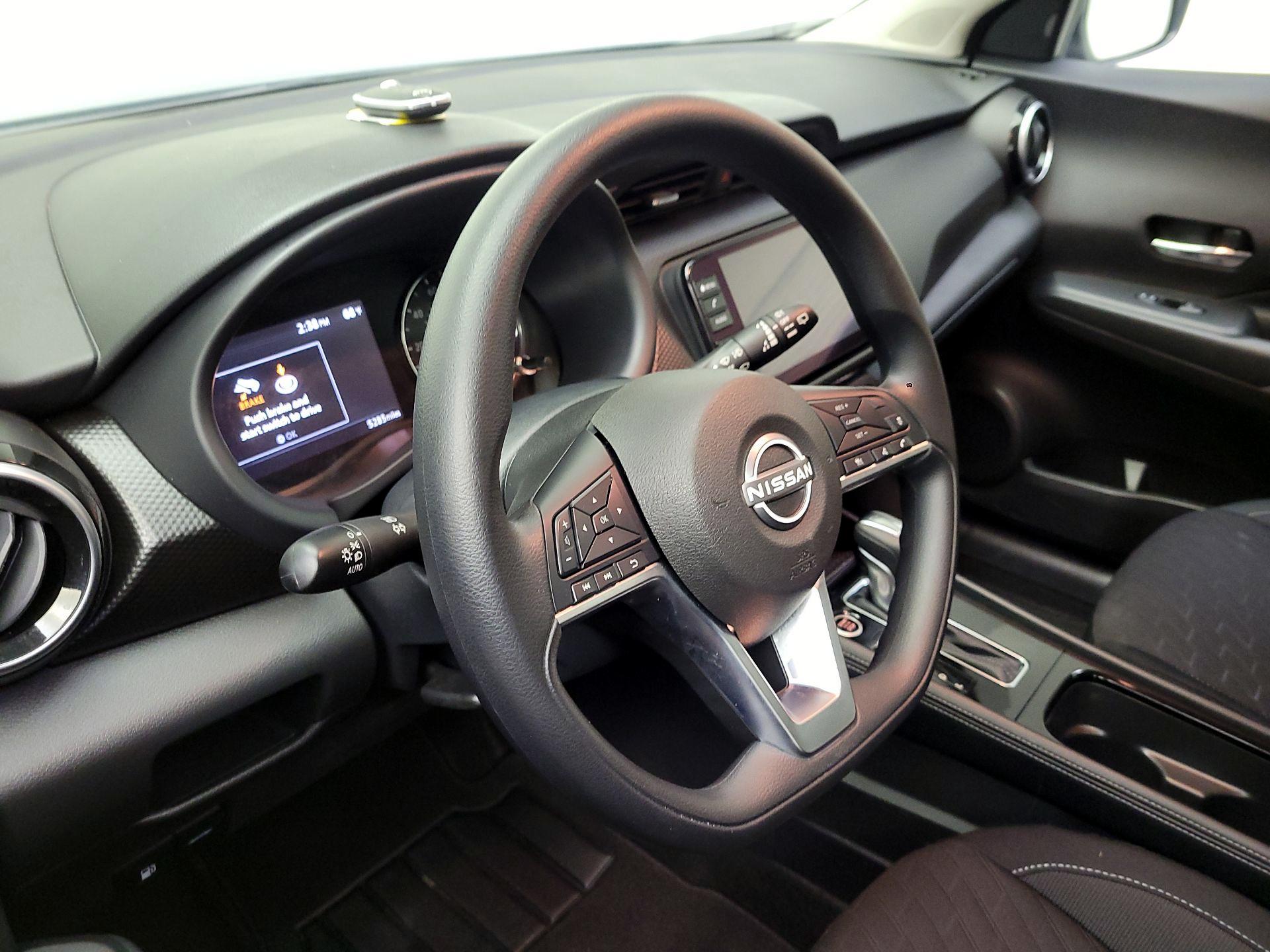 Thumbnail: 2024 Nissan Kicks - 9