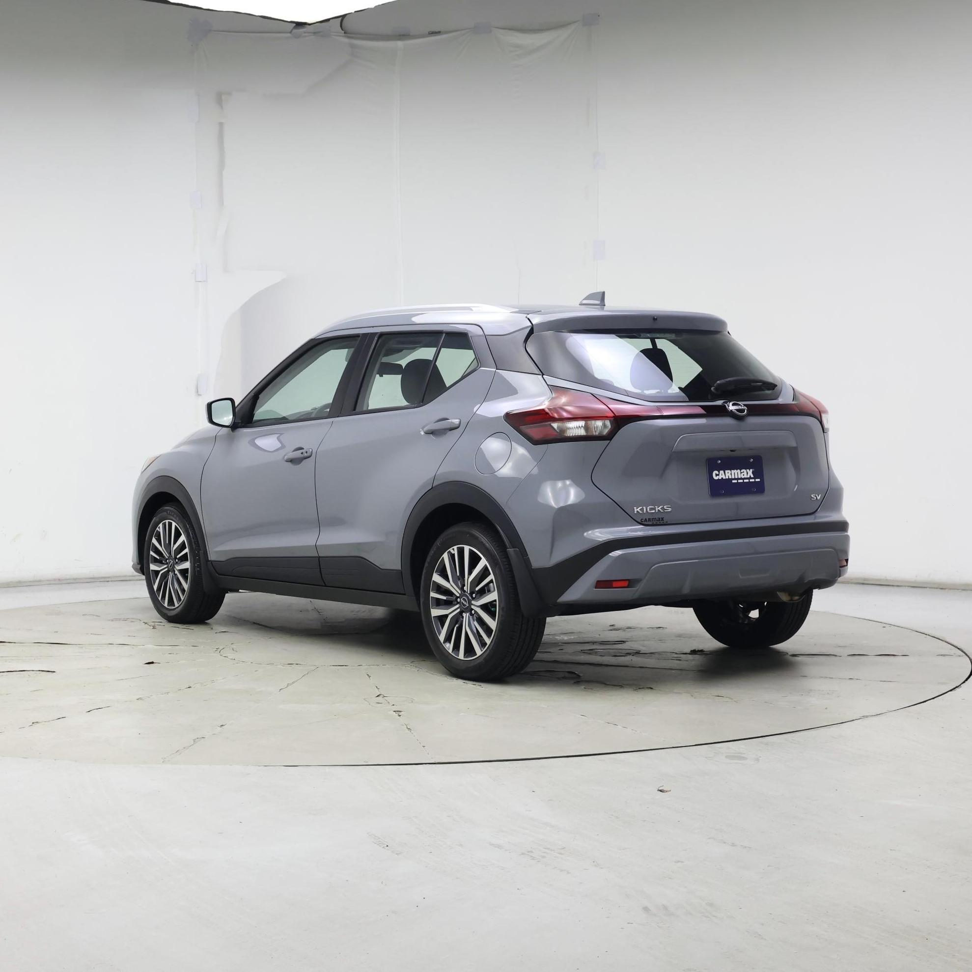 Thumbnail: 2024 Nissan Kicks - 2