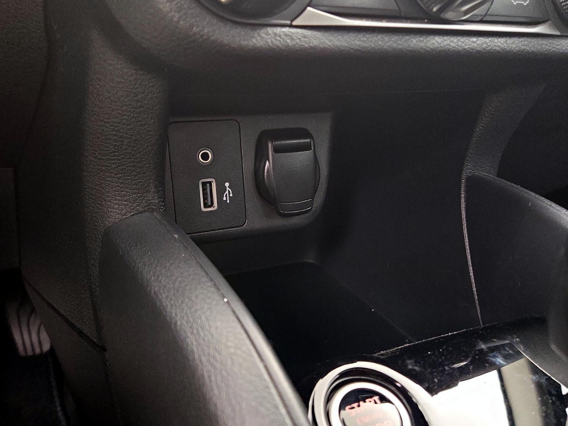 Thumbnail: 2020 Nissan Versa - 18