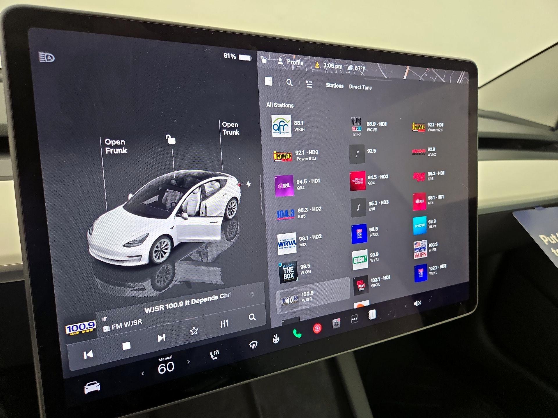 Thumbnail: 2023 Tesla Model 3 - 15