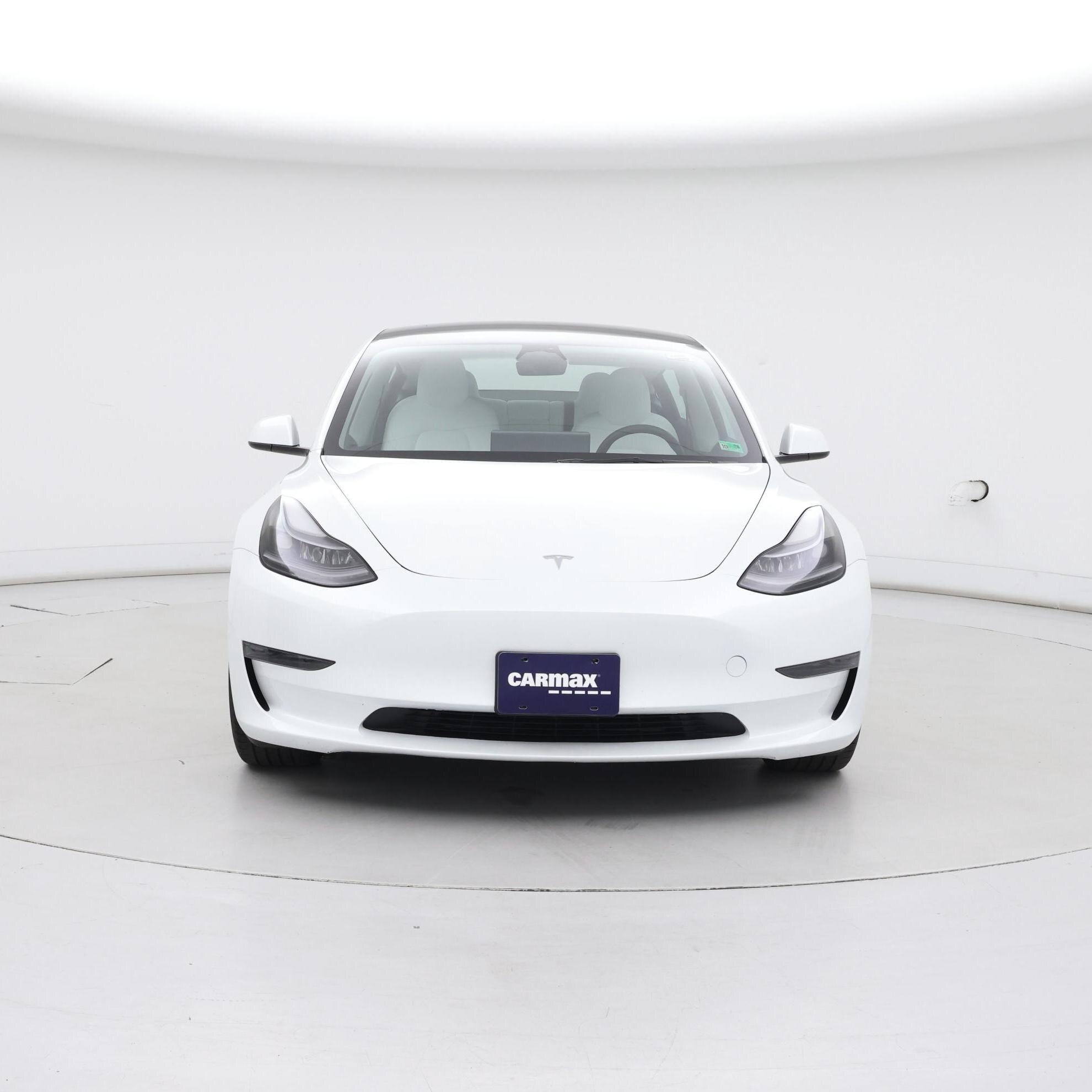 Thumbnail: 2023 Tesla Model 3 - 5