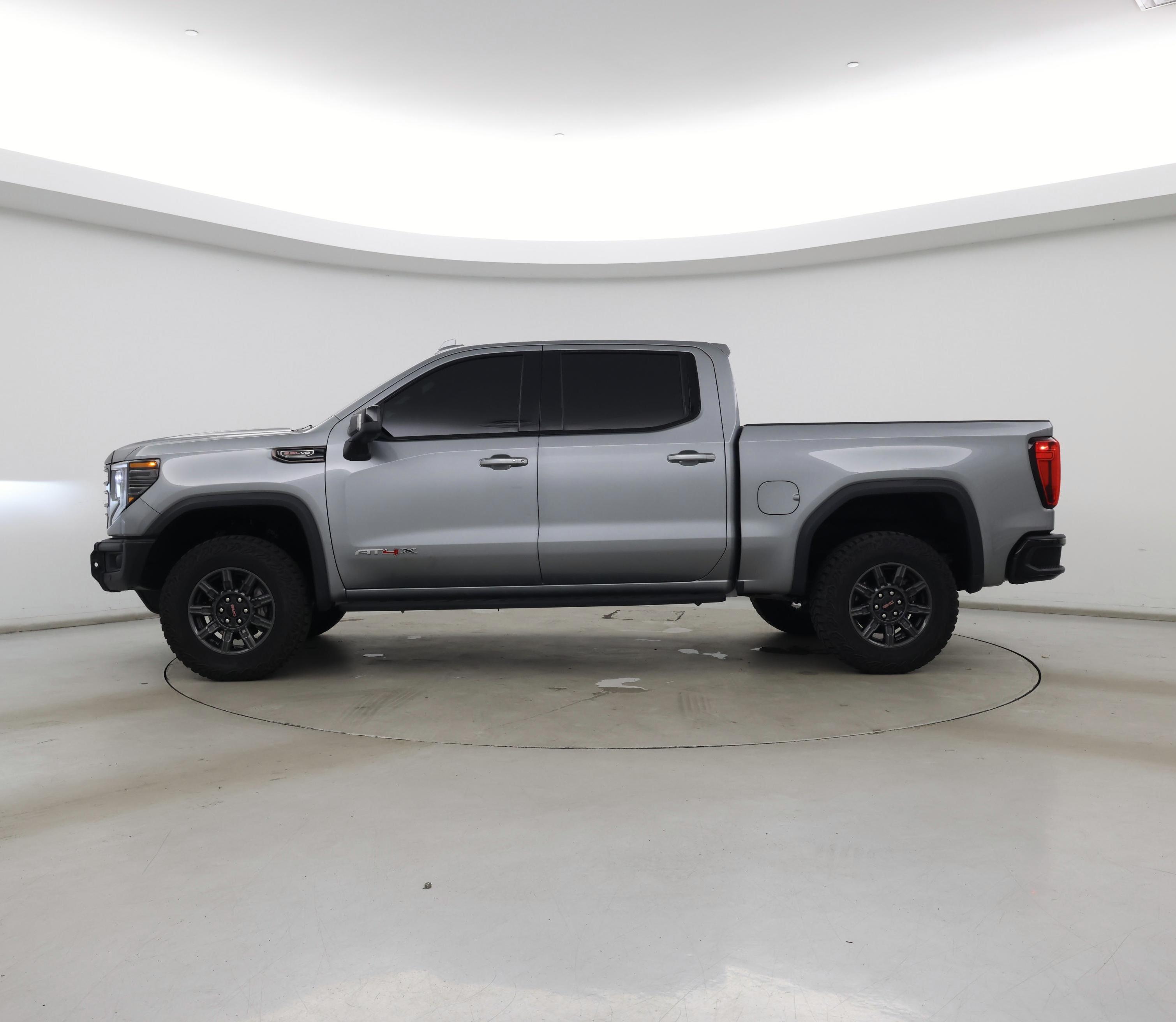 Thumbnail: 2024 GMC Sierra 1500 - 3