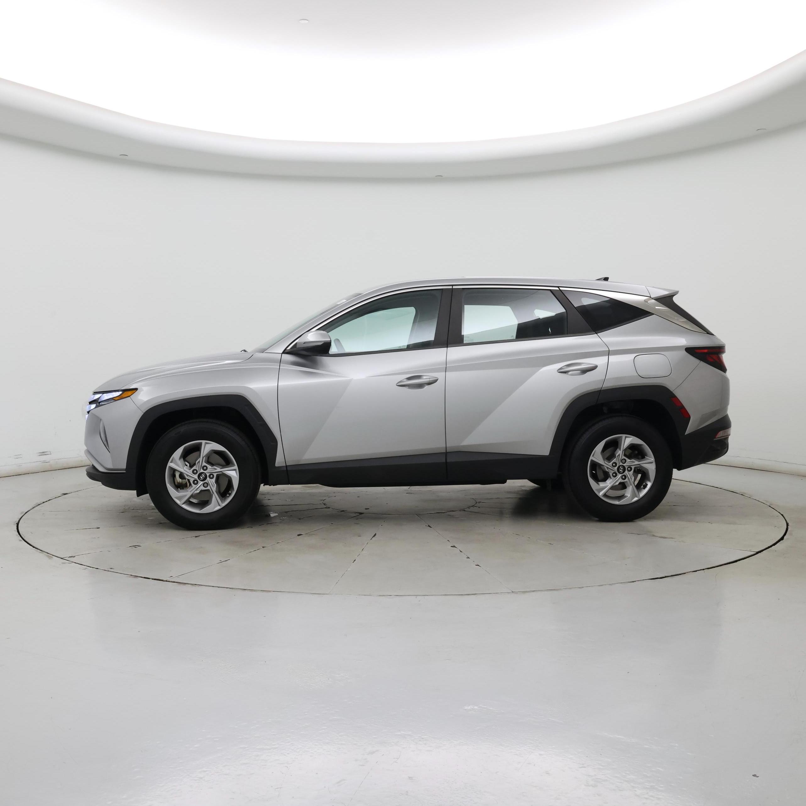 Thumbnail: 2022 Hyundai Tucson - 3