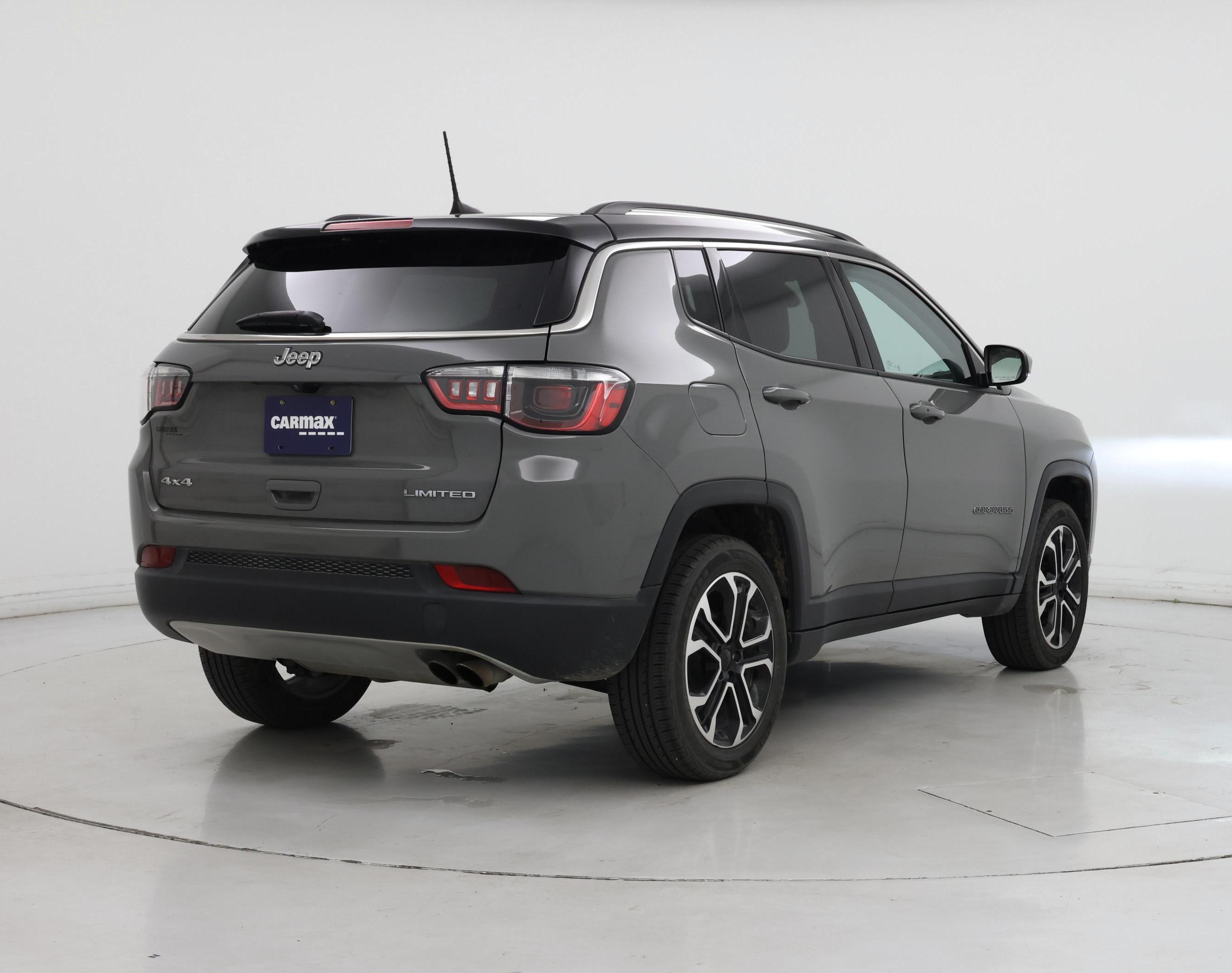 Thumbnail: 2022 Jeep Compass - 8