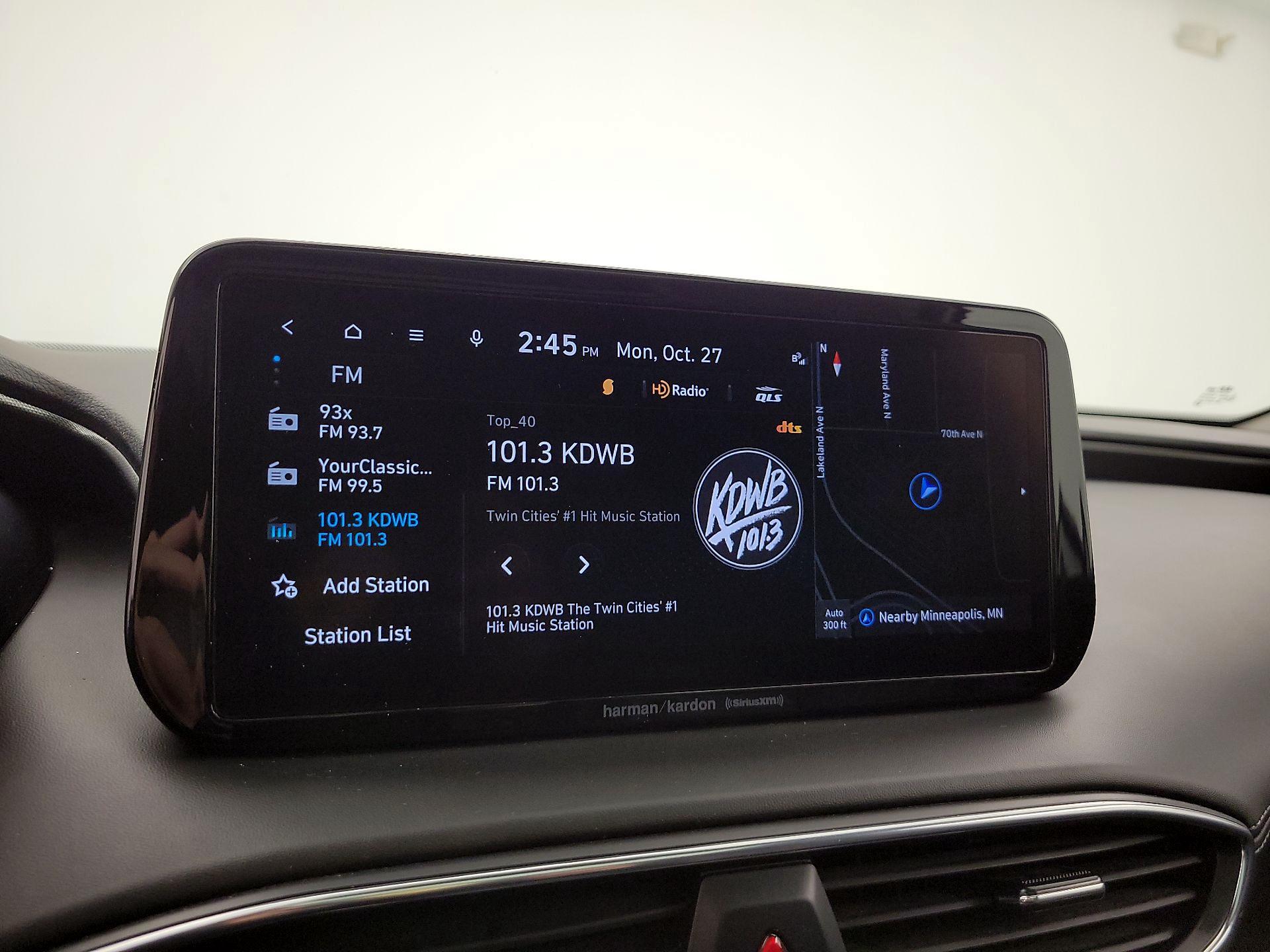 Thumbnail: 2023 Hyundai Santa Fe - 16