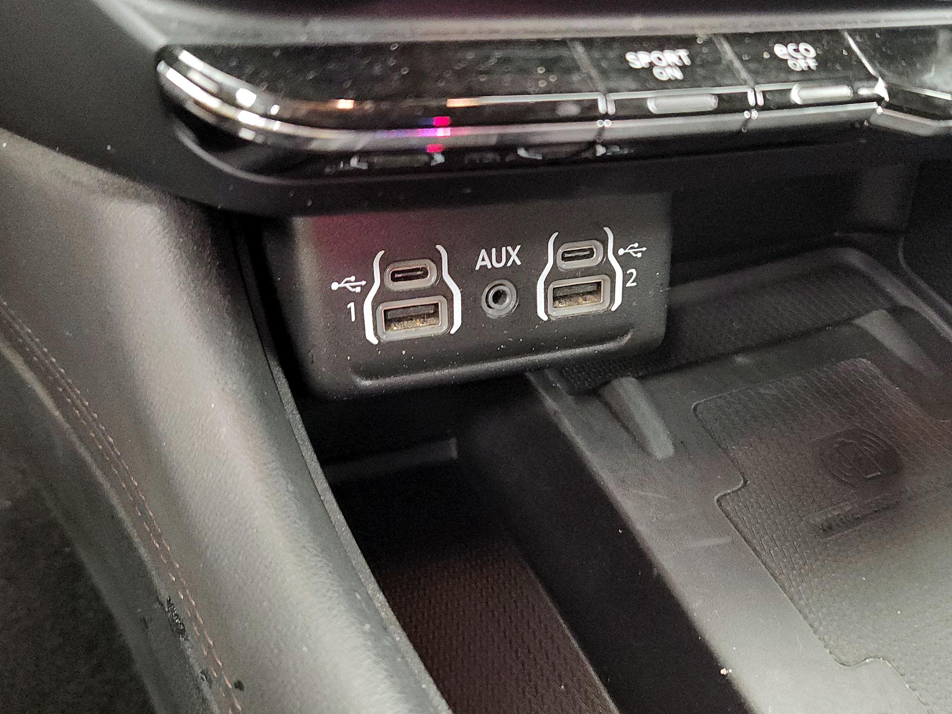 Thumbnail: 2022 Dodge Durango - 19