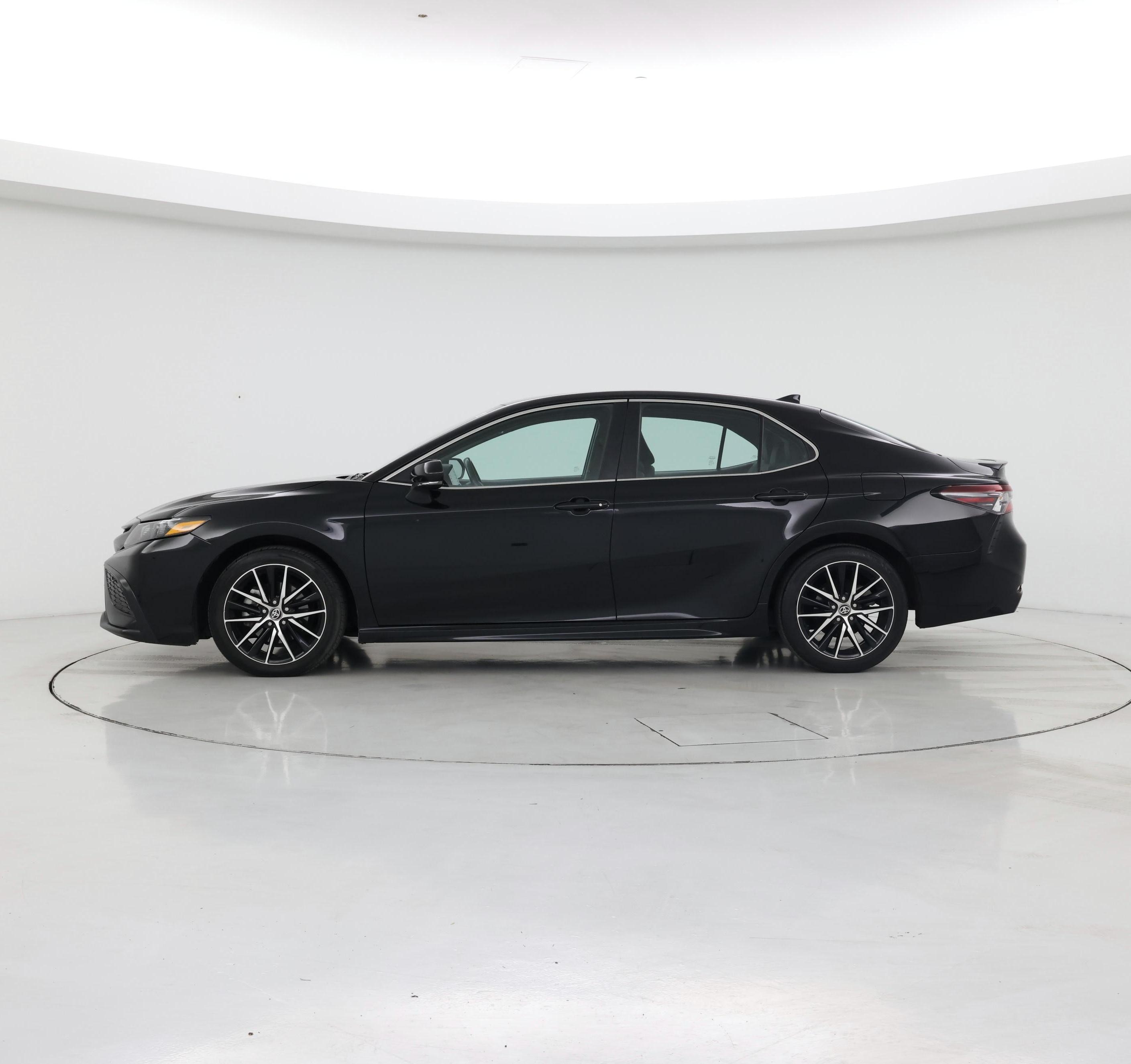 Thumbnail: 2023 Toyota Camry - 3