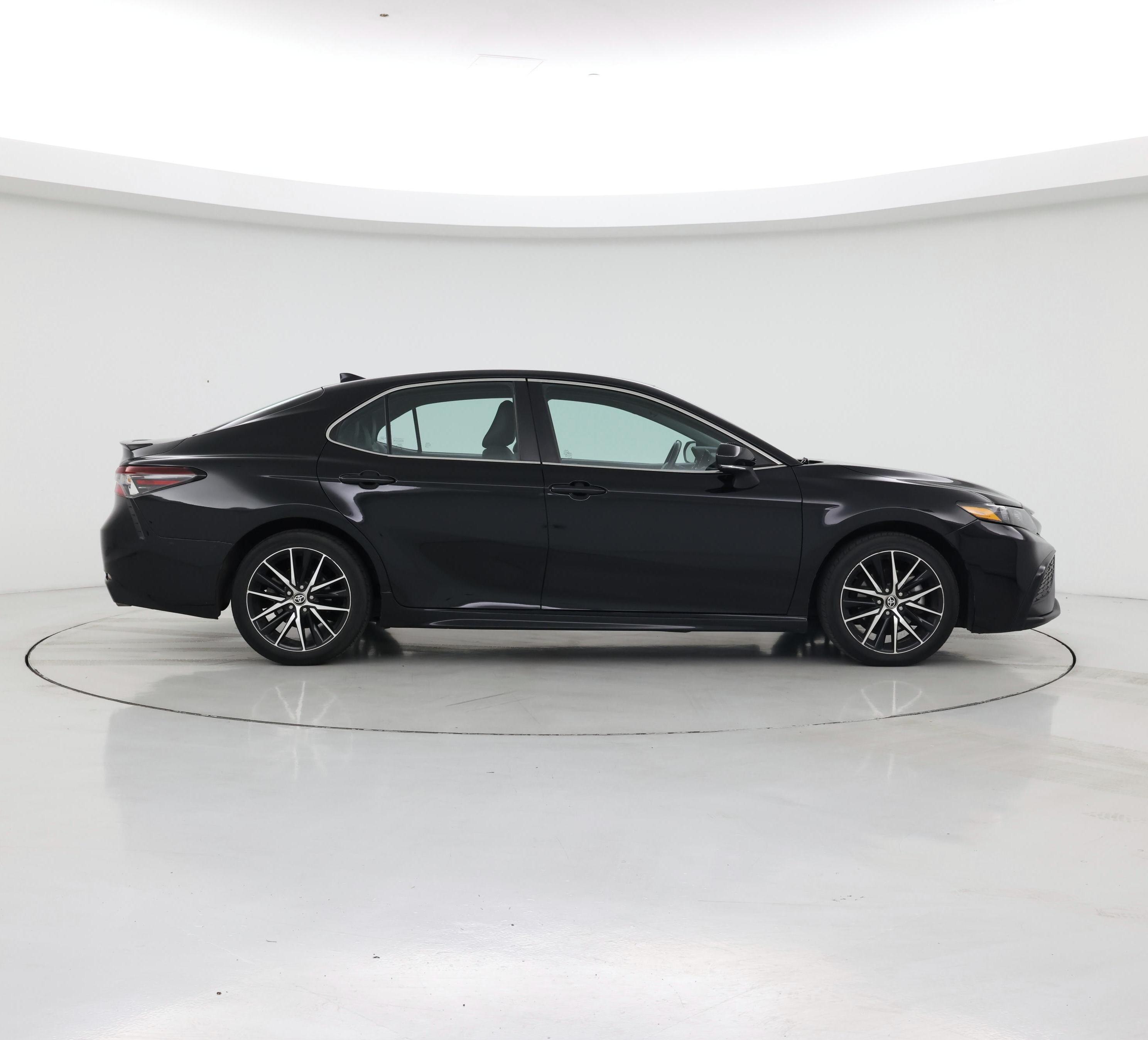 Thumbnail: 2023 Toyota Camry - 7