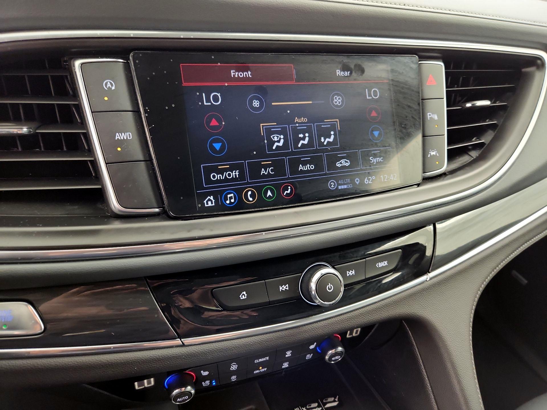 Thumbnail: 2024 Buick Enclave - 17