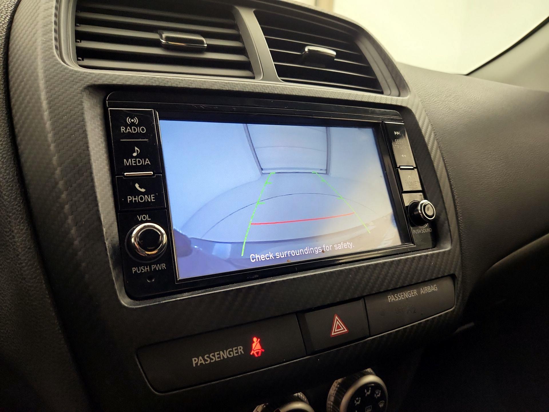 Thumbnail: 2022 Mitsubishi Outlander Sport - 14