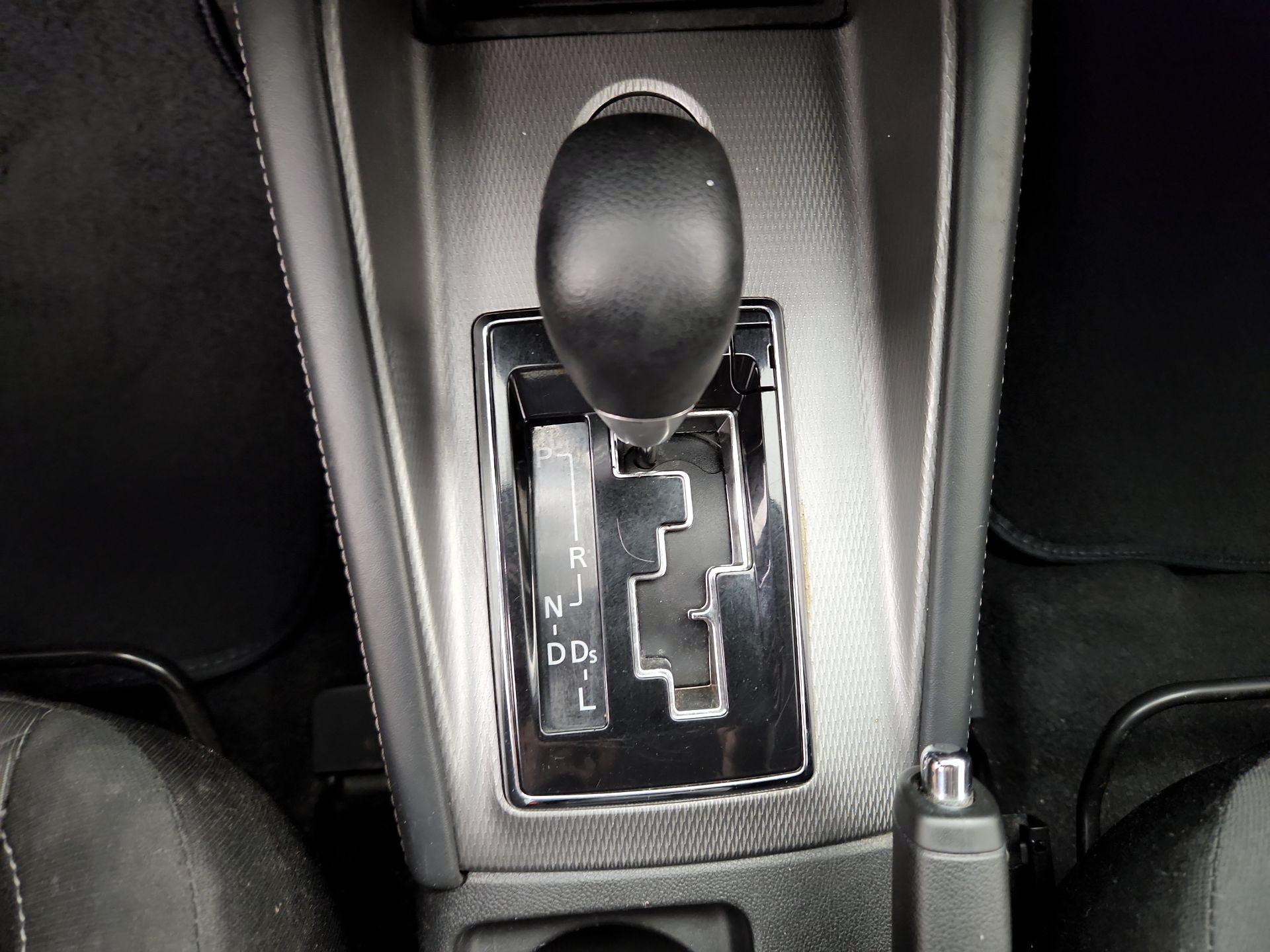 Thumbnail: 2022 Mitsubishi Outlander Sport - 17