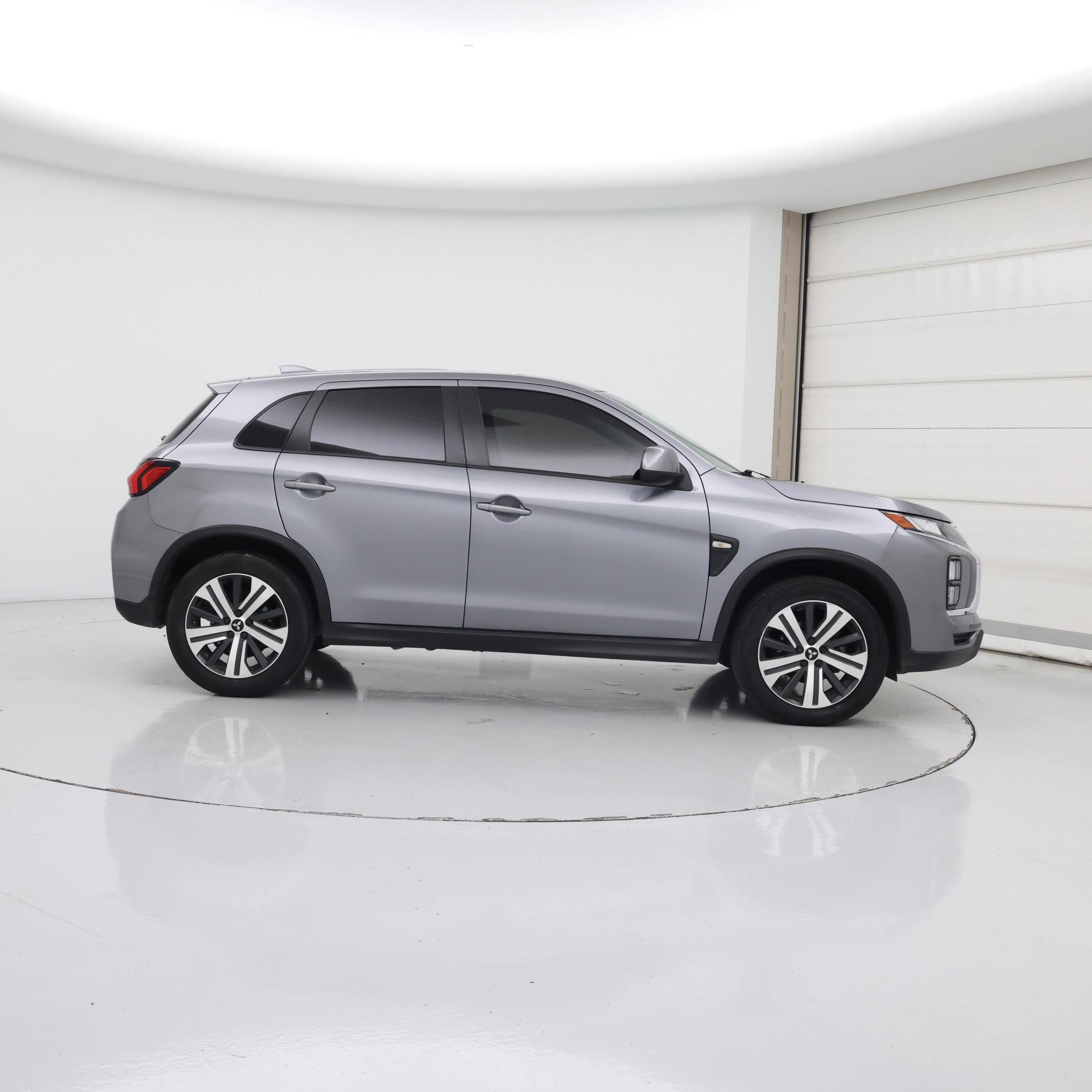 Thumbnail: 2022 Mitsubishi Outlander Sport - 7