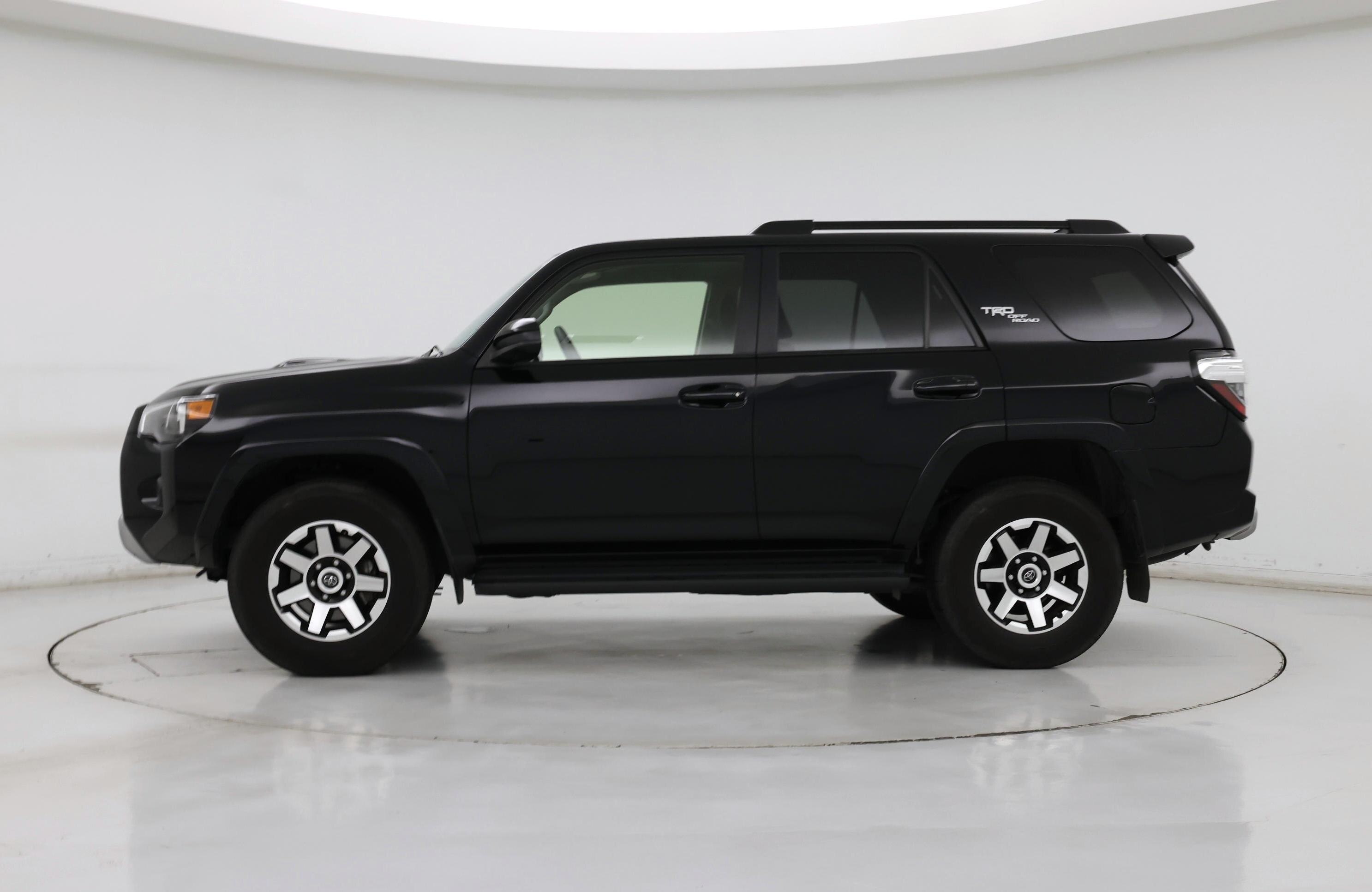 Thumbnail: 2024 Toyota 4Runner - 3