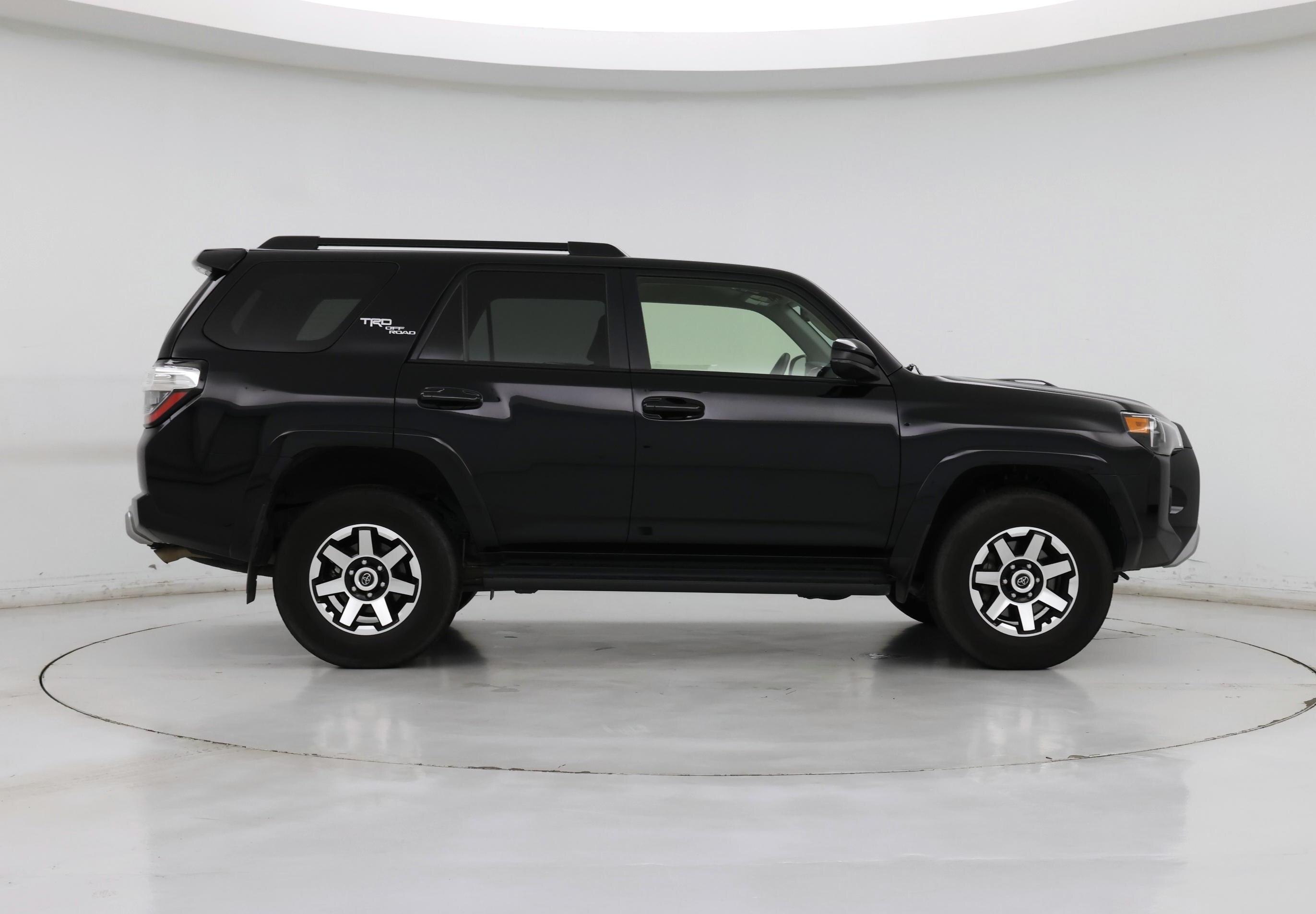Thumbnail: 2024 Toyota 4Runner - 7