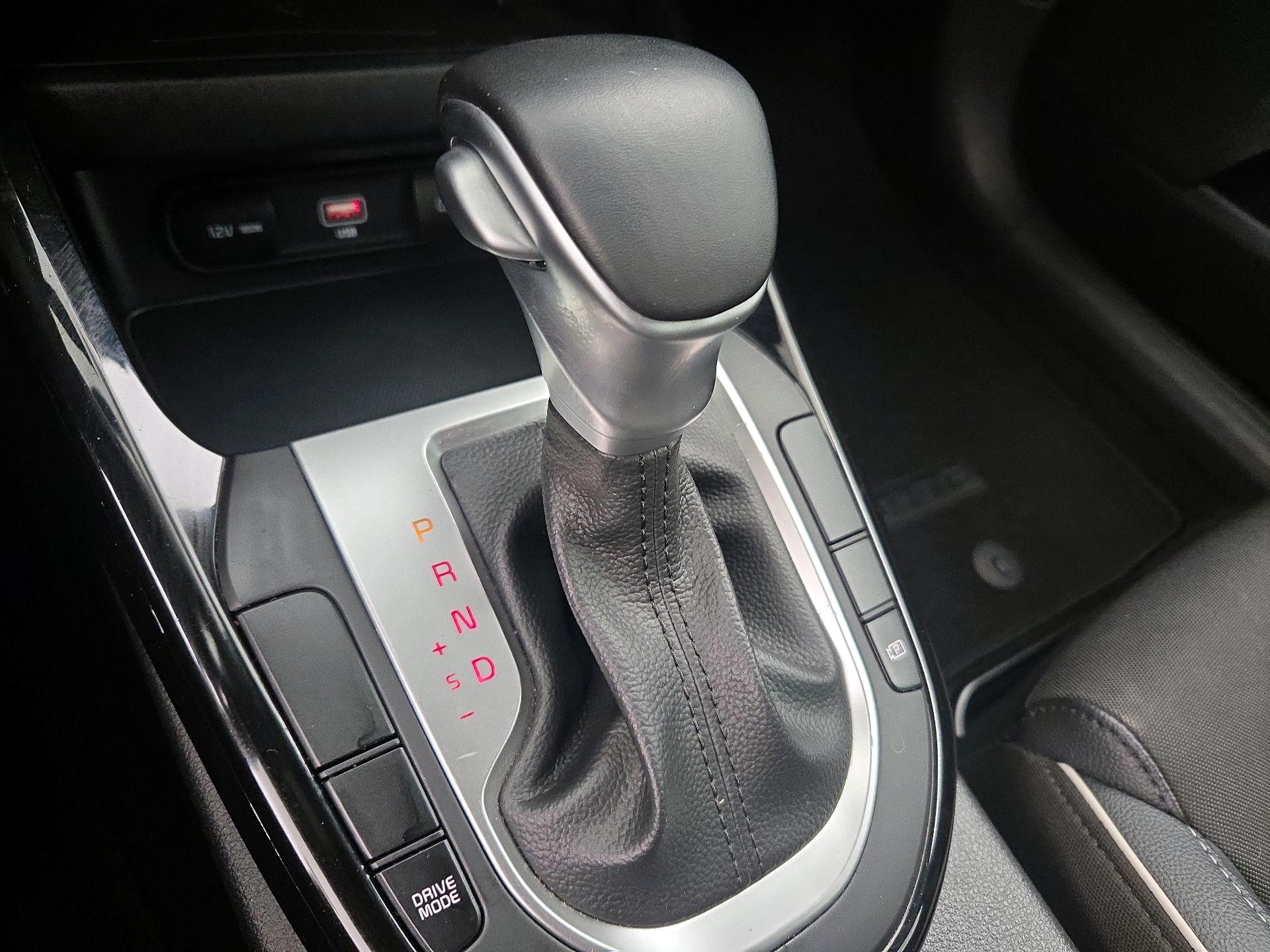 Thumbnail: 2023 Kia Forte - 18