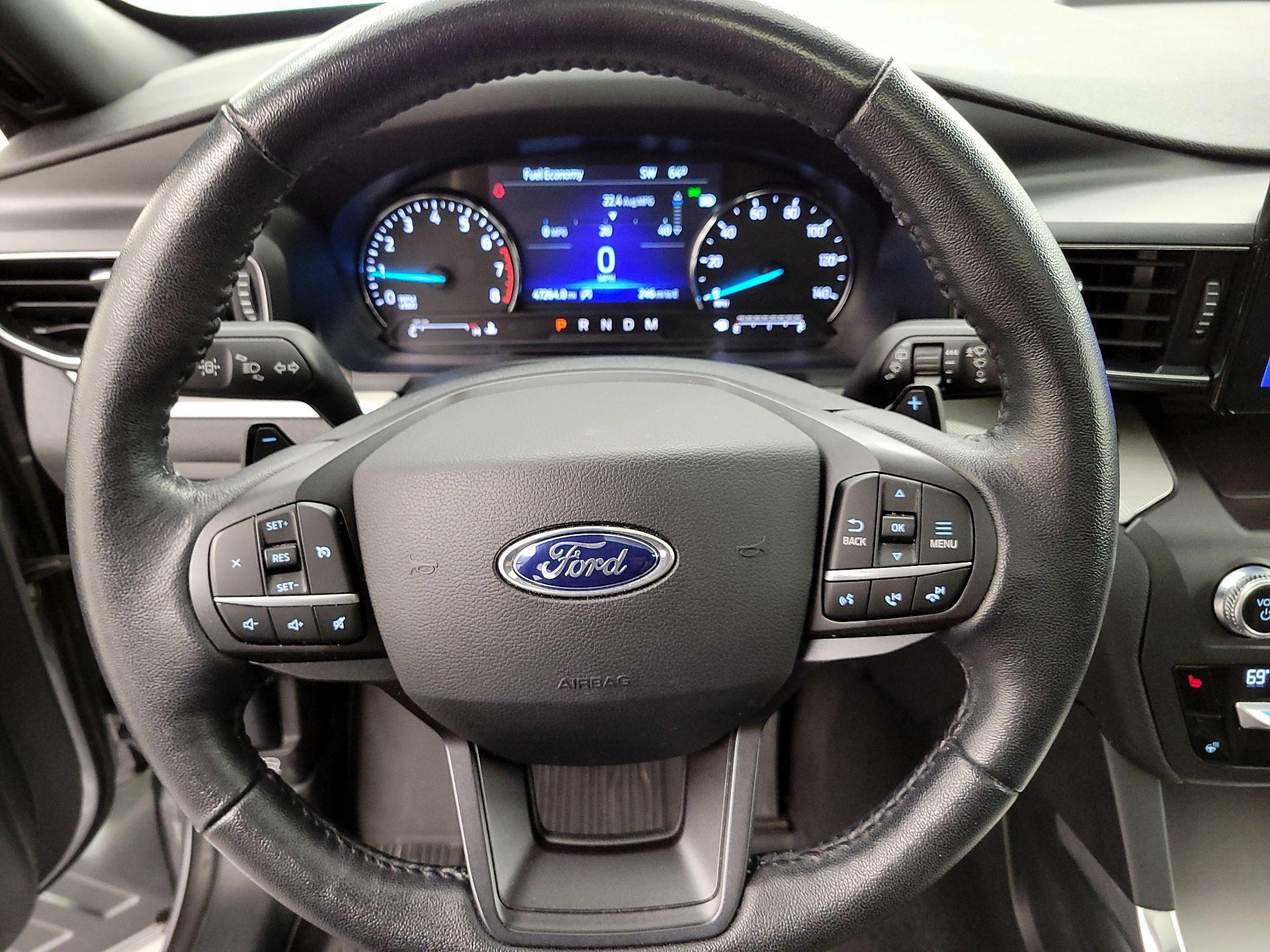 Thumbnail: 2020 Ford Explorer - 10