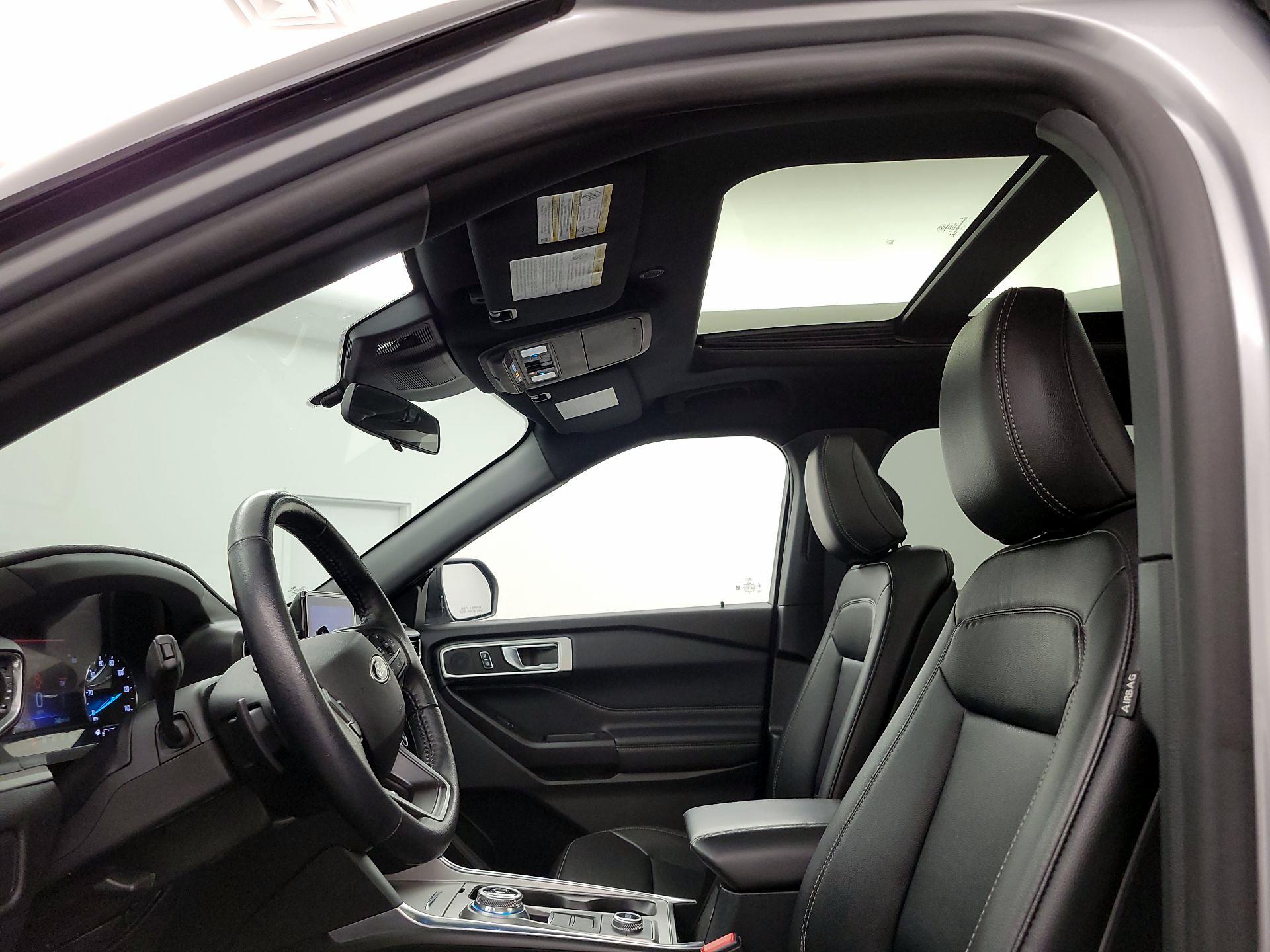 Thumbnail: 2020 Ford Explorer - 19