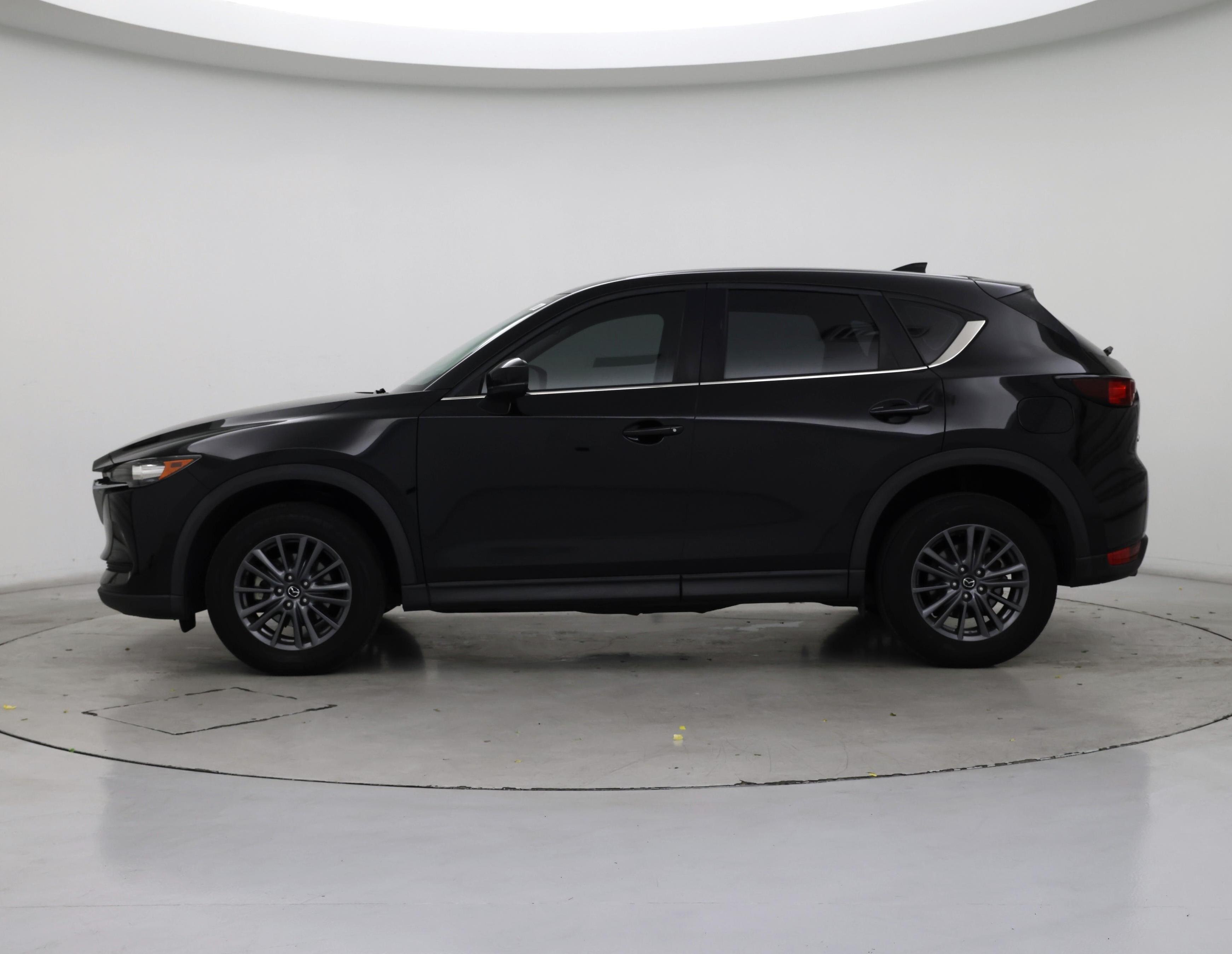 Thumbnail: 2021 Mazda CX-5 - 3