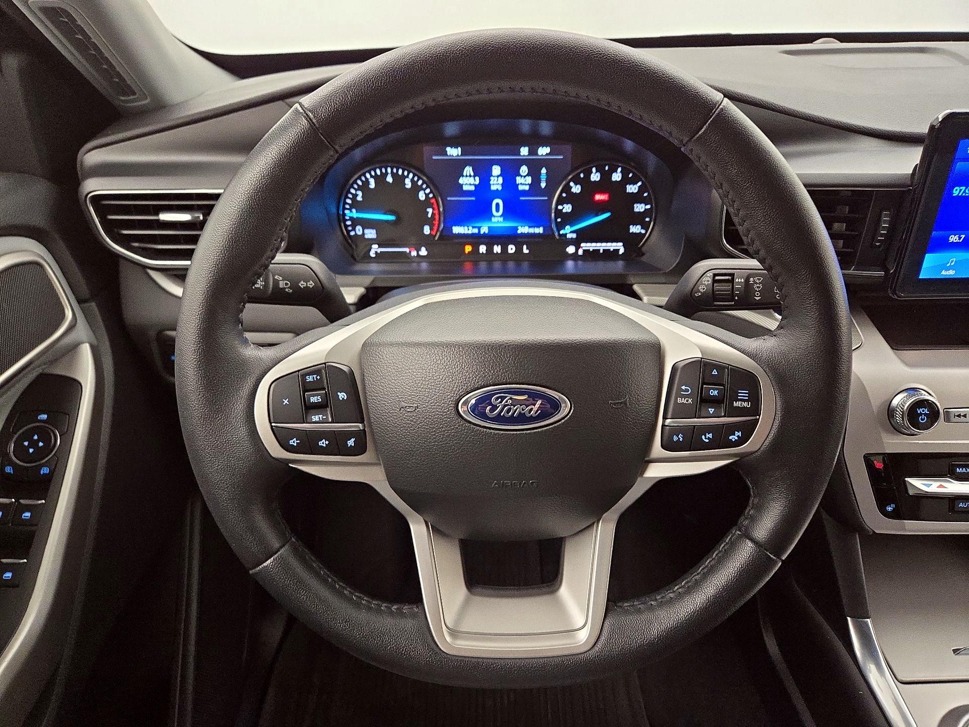 Thumbnail: 2023 Ford Explorer - 10