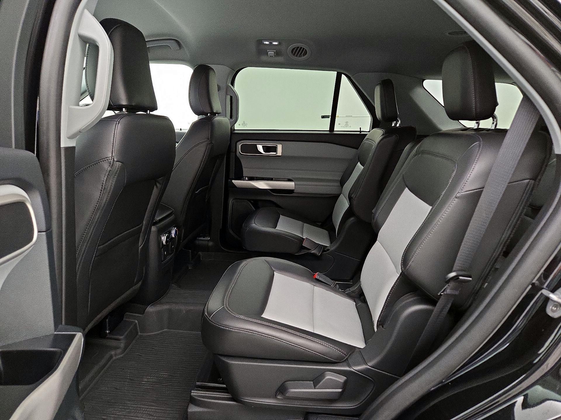 Thumbnail: 2023 Ford Explorer - 19